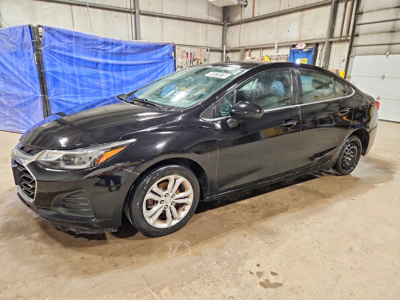 2019 Chevrolet Cruze Lt Черный vin: 1G1BE5SM1K7146076