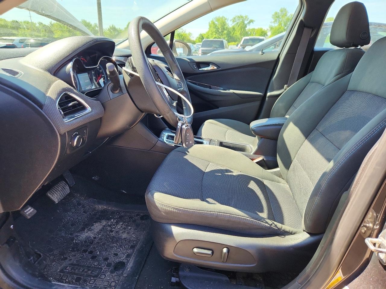 2017 Chevrolet Cruze Lt Charcoal vin: 1G1BE5SM2H7152977