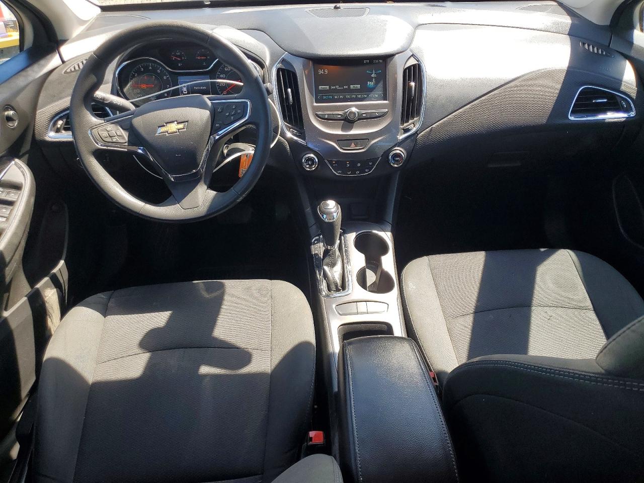 2016 Chevrolet Cruze Lt White vin: 1G1BE5SM4G7305597