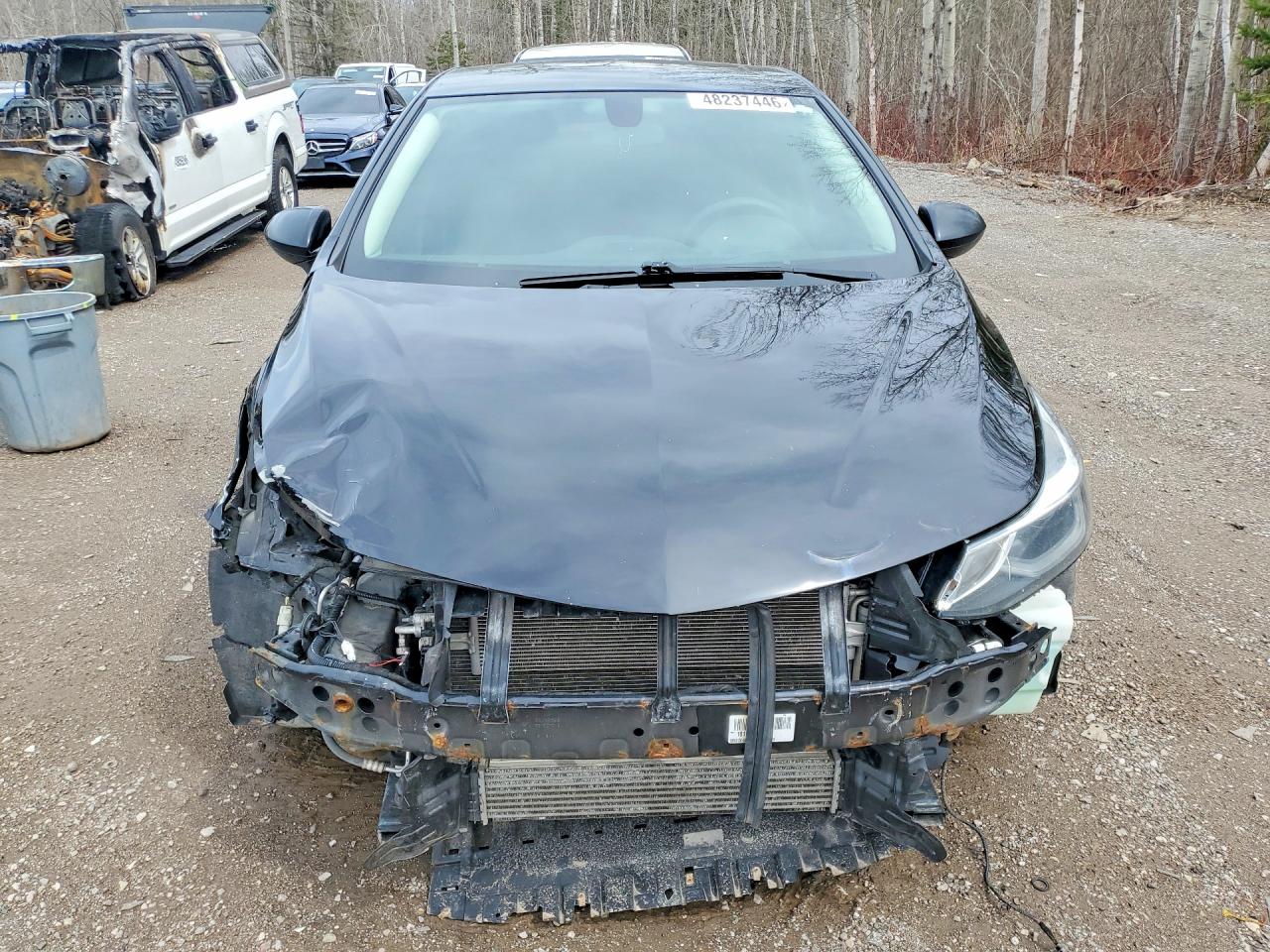 2018 Chevrolet Cruze Lt Черный vin: 1G1BE5SM4J7175960