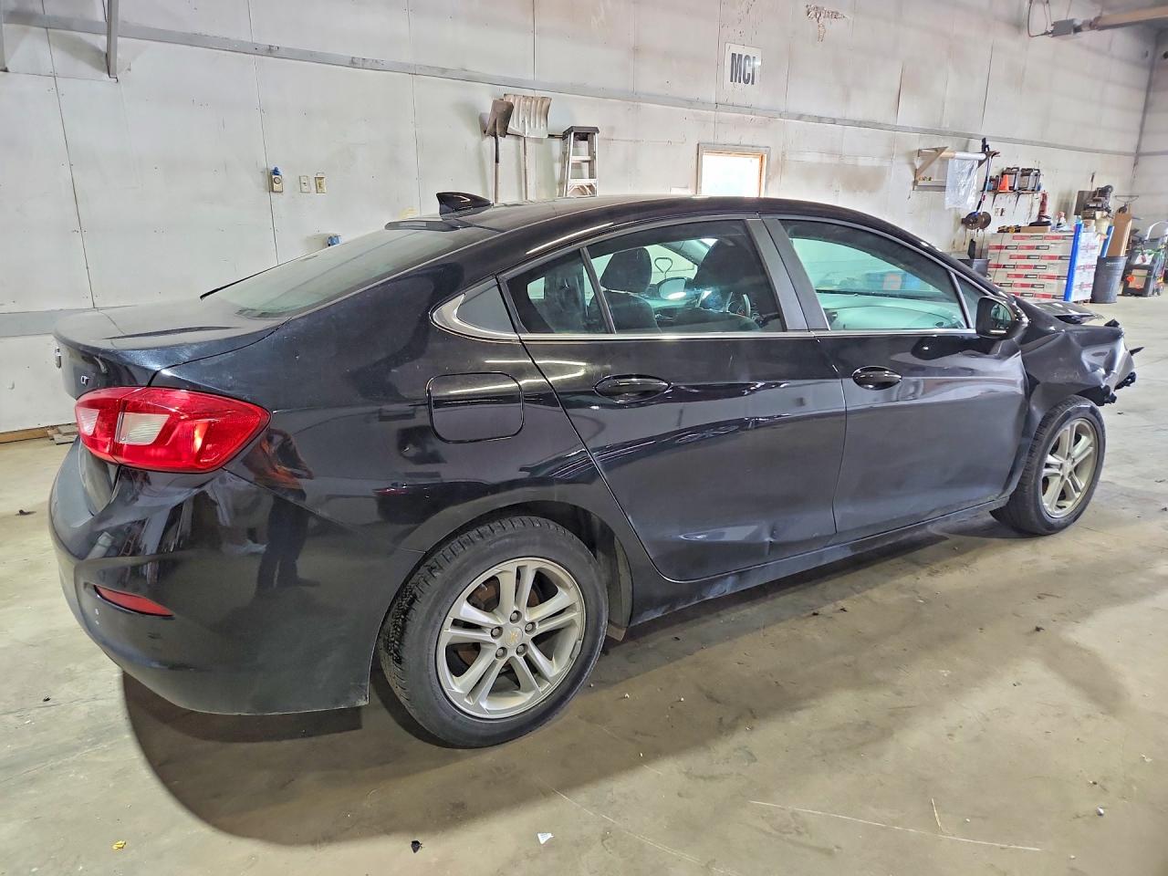 2018 Chevrolet Cruze Lt Black vin: 1G1BE5SM4J7180592