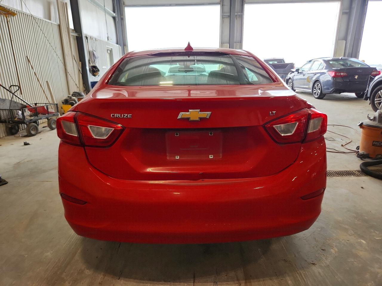 2019 Chevrolet Cruze Lt Red vin: 1G1BE5SM4K7115047