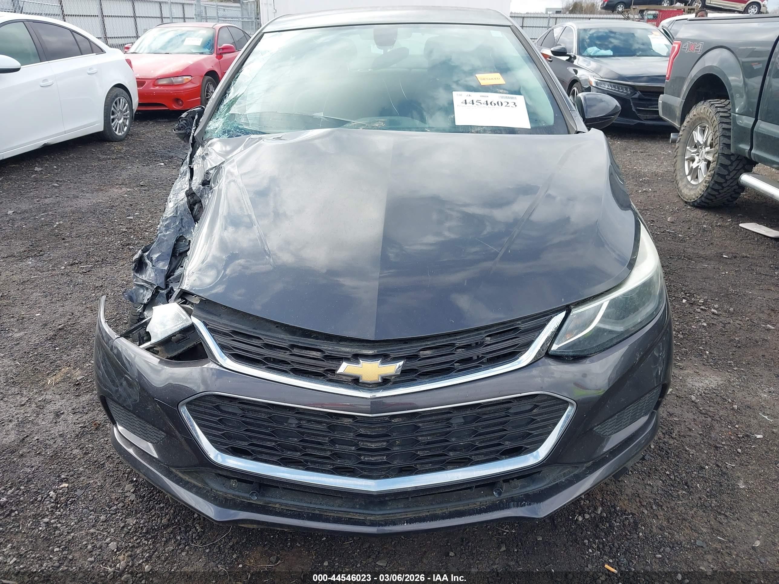 2017 Chevrolet Cruze Lt Auto Серый vin: 1G1BE5SM6H7225929