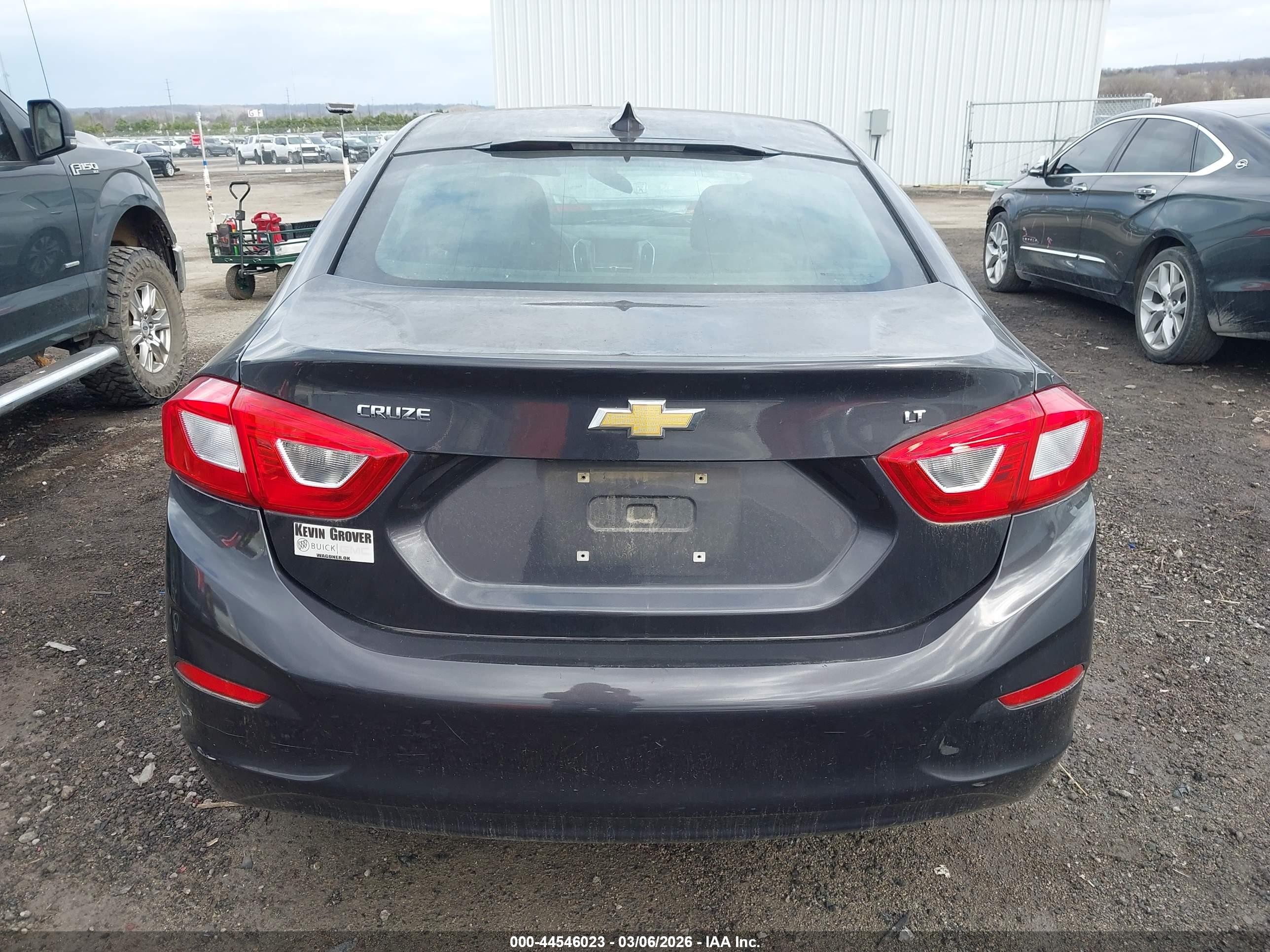 2017 Chevrolet Cruze Lt Auto Серый vin: 1G1BE5SM6H7225929