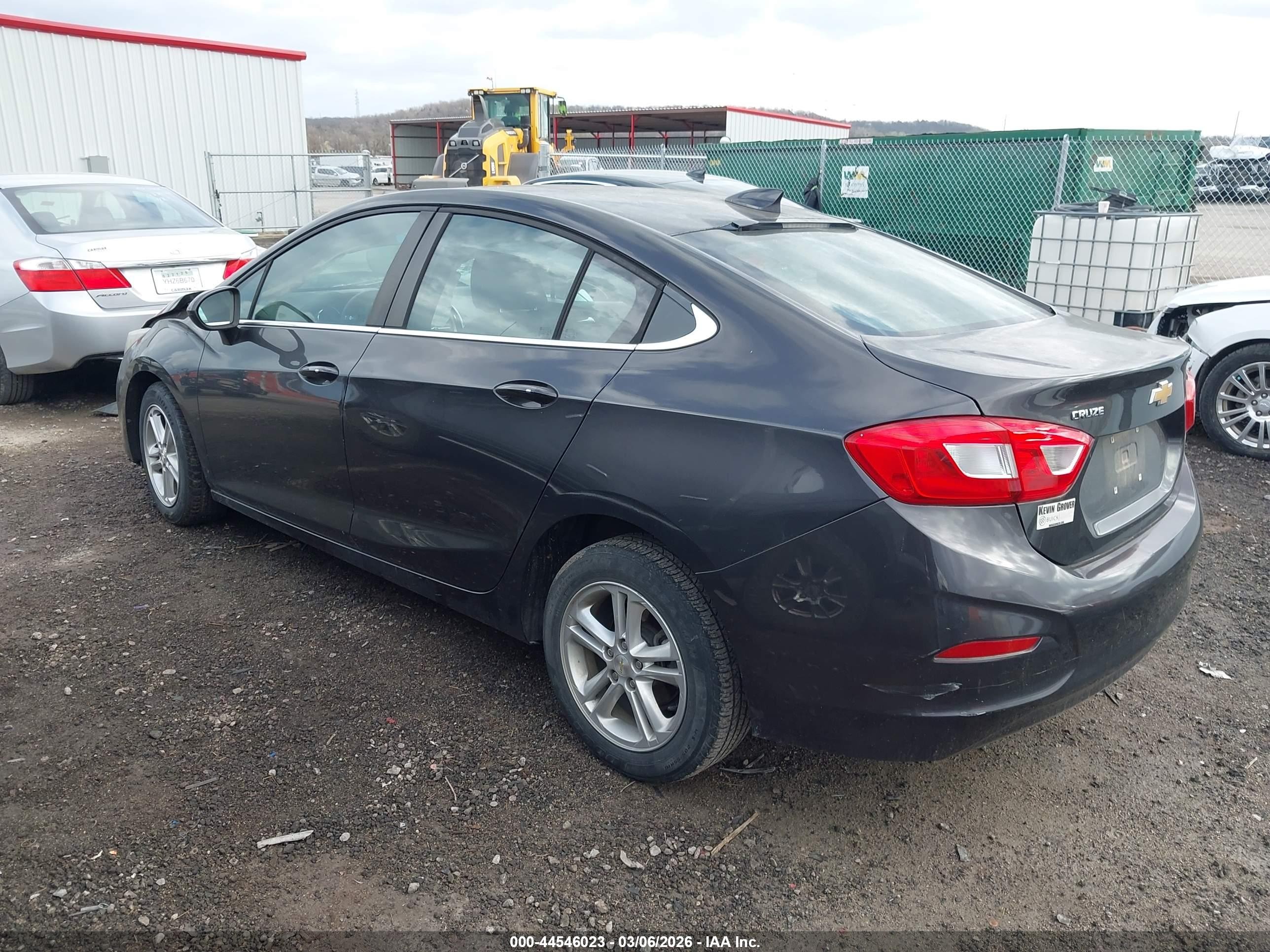 2017 Chevrolet Cruze Lt Auto Серый vin: 1G1BE5SM6H7225929