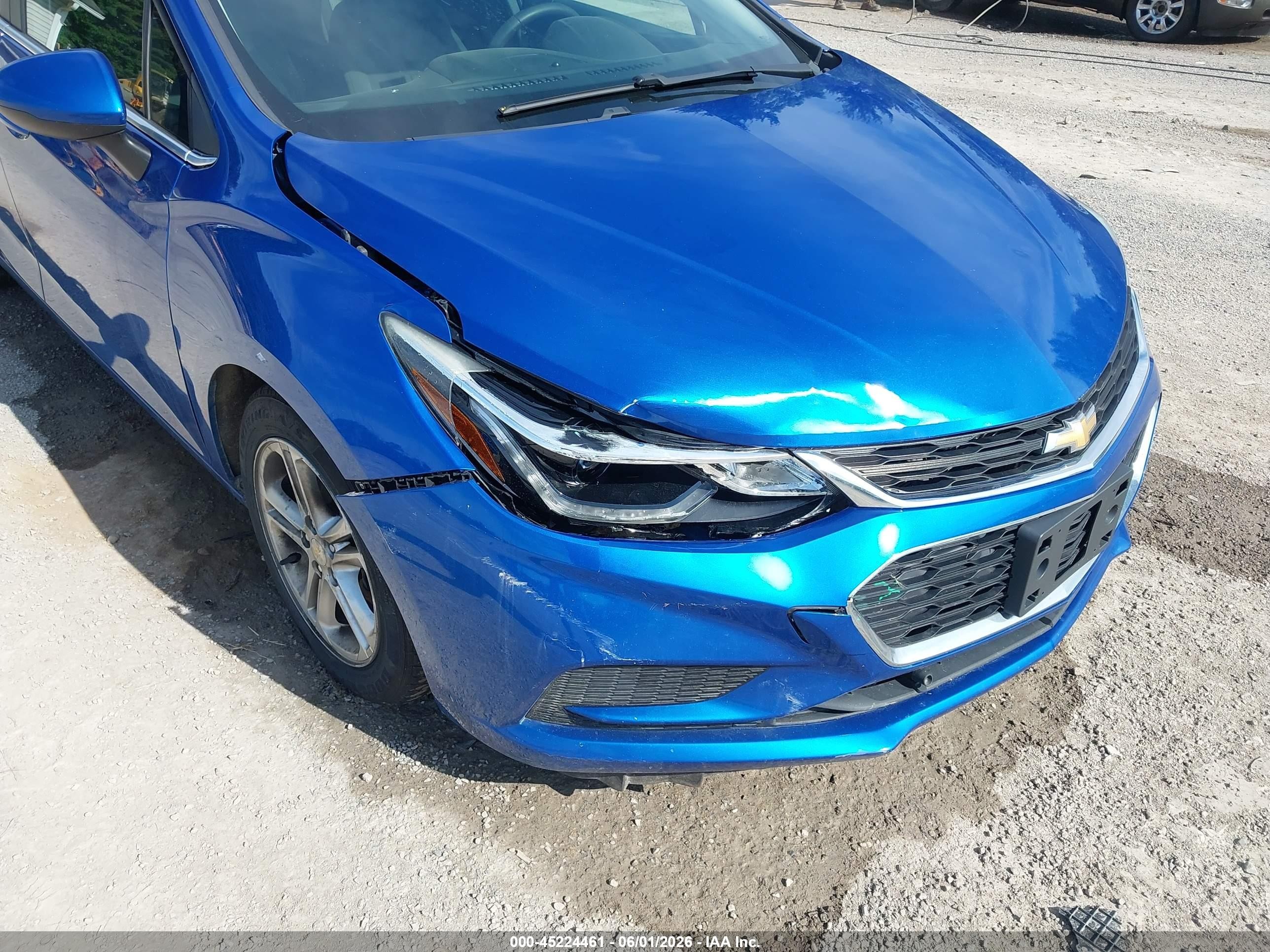 2018 Chevrolet Cruze Lt Auto Синий vin: 1G1BE5SM6J7122435