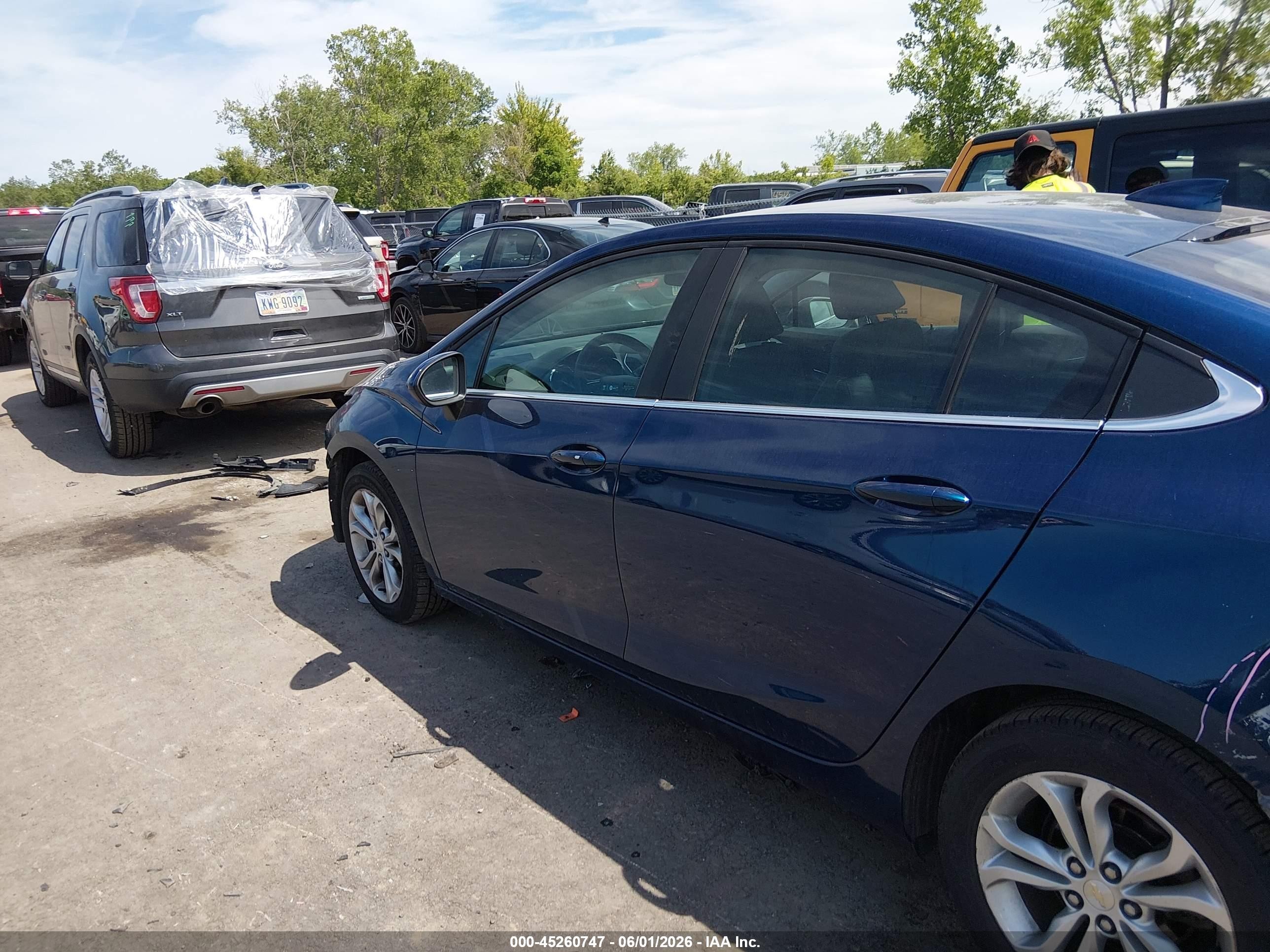 2019 Chevrolet Cruze Lt Синий vin: 1G1BE5SM7K7119593