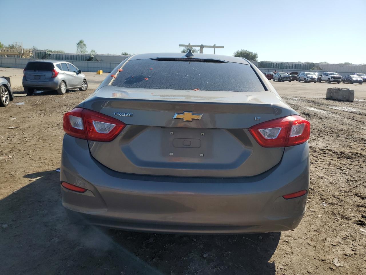 2017 Chevrolet Cruze Lt Gray vin: 1G1BE5SM8H7186650