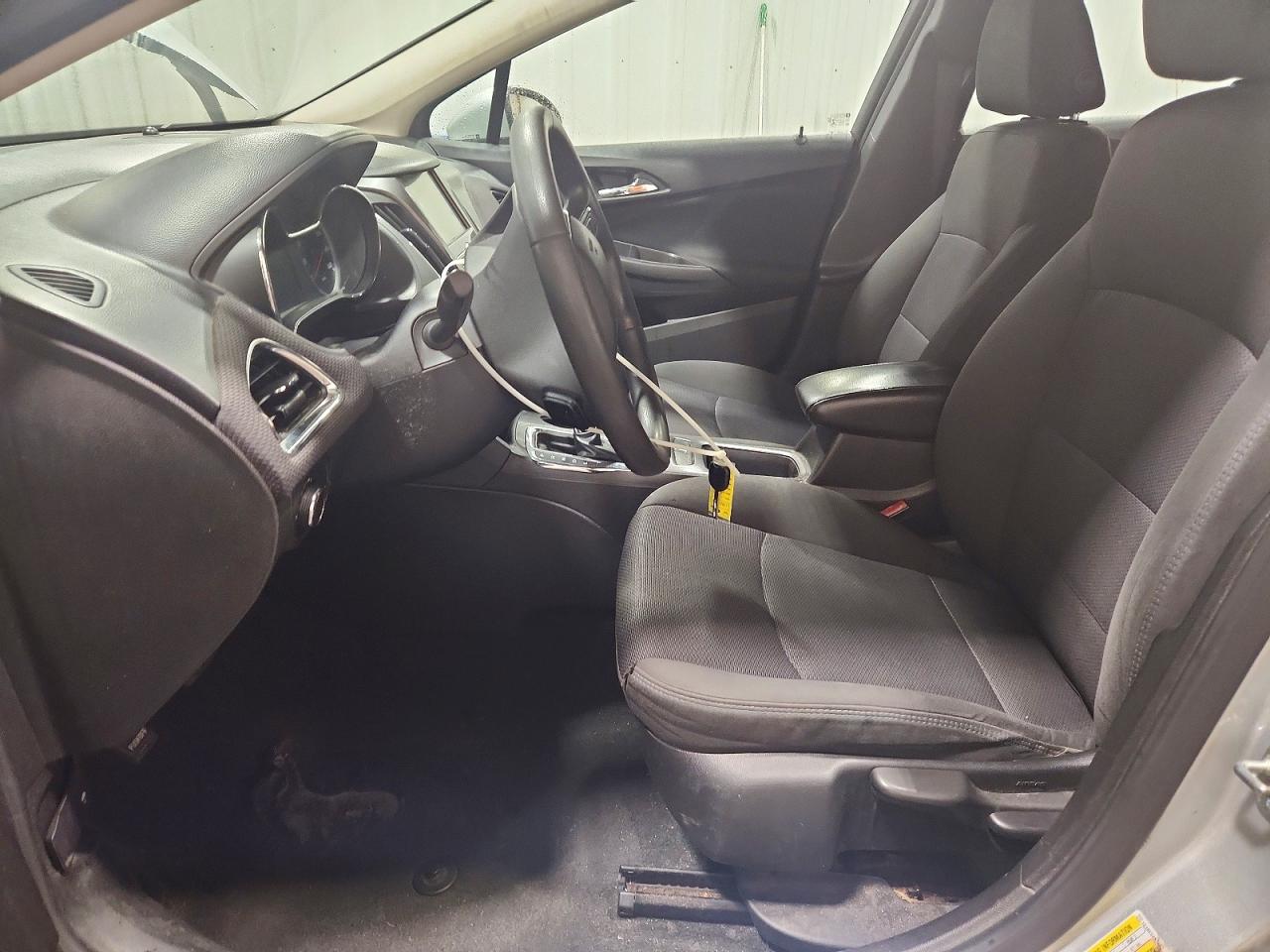 2017 Chevrolet Cruze Lt Silver vin: 1G1BE5SM9H7170781