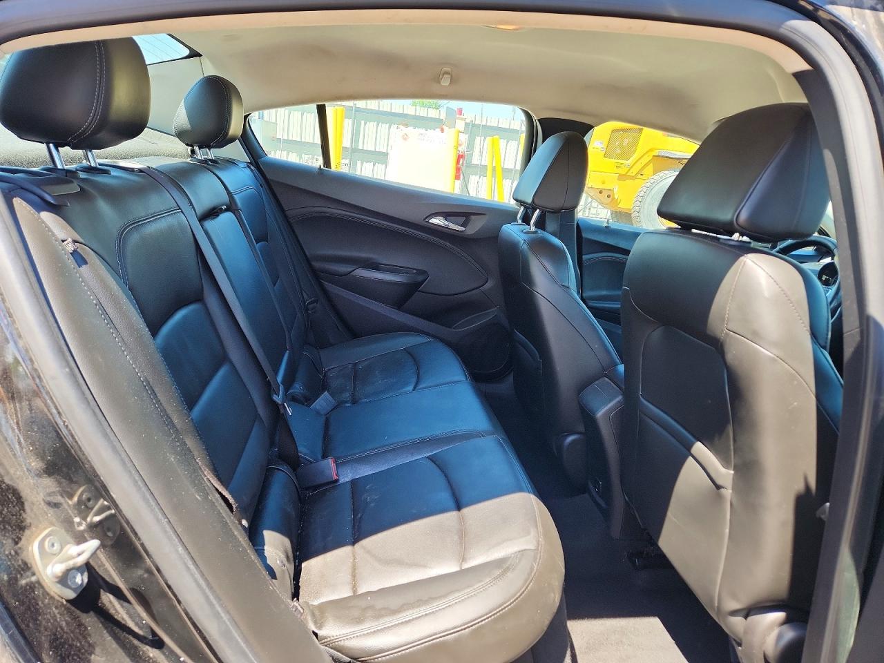 2017 Chevrolet Cruze Premier Black vin: 1G1BF5SM2H7111522