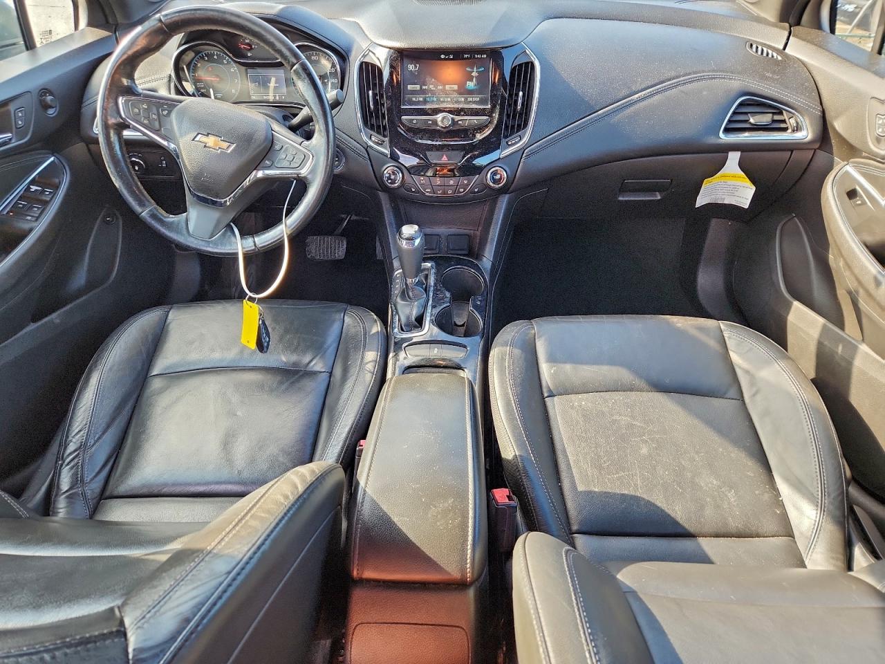 2017 Chevrolet Cruze Premier Черный vin: 1G1BF5SM2H7116526