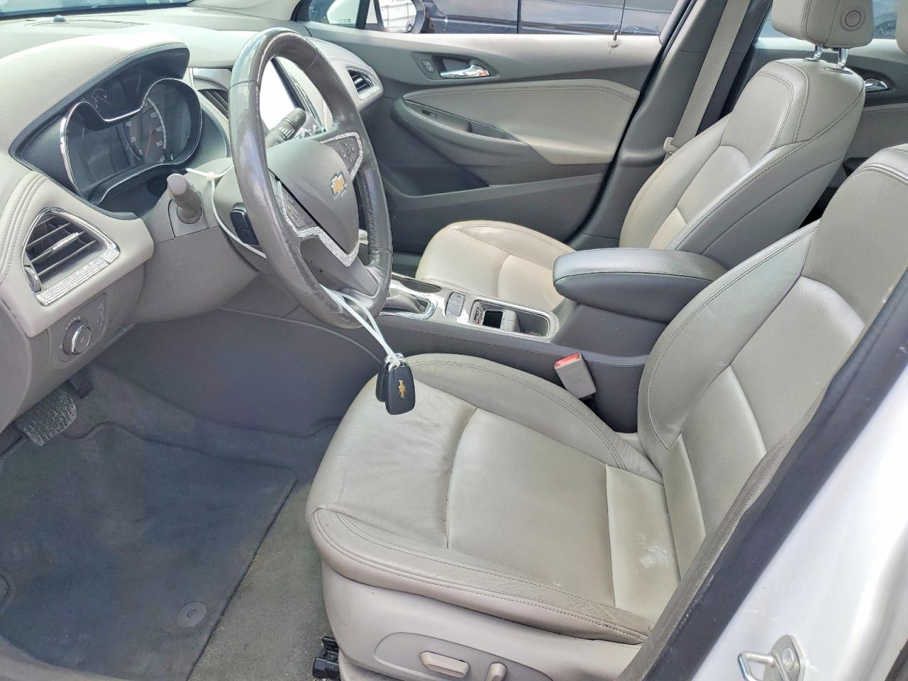 2017 Chevrolet Cruze Premier White vin: 1G1BF5SM8H7157405