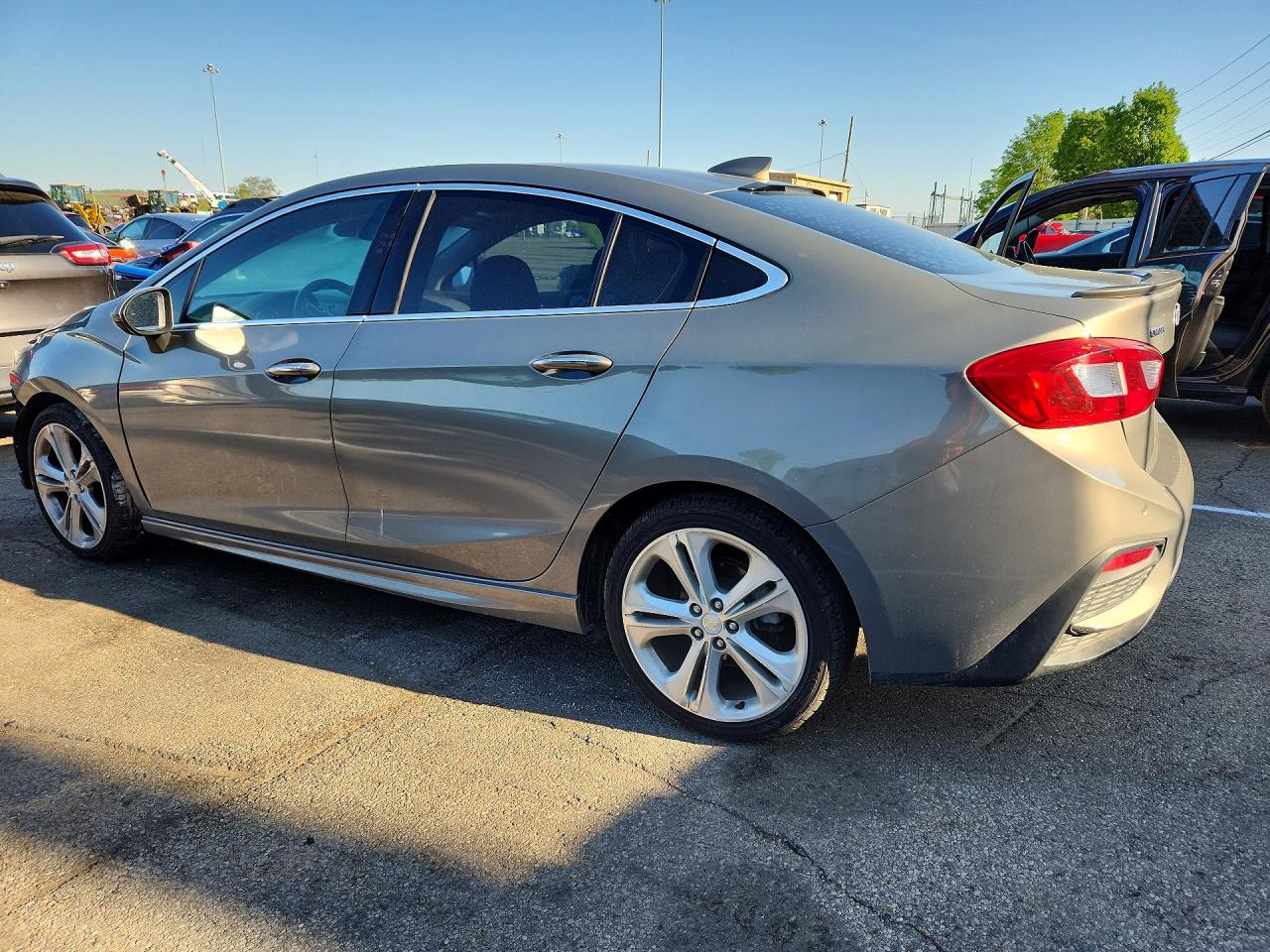2017 Chevrolet Cruze Premier Gray vin: 1G1BF5SM8H7195815