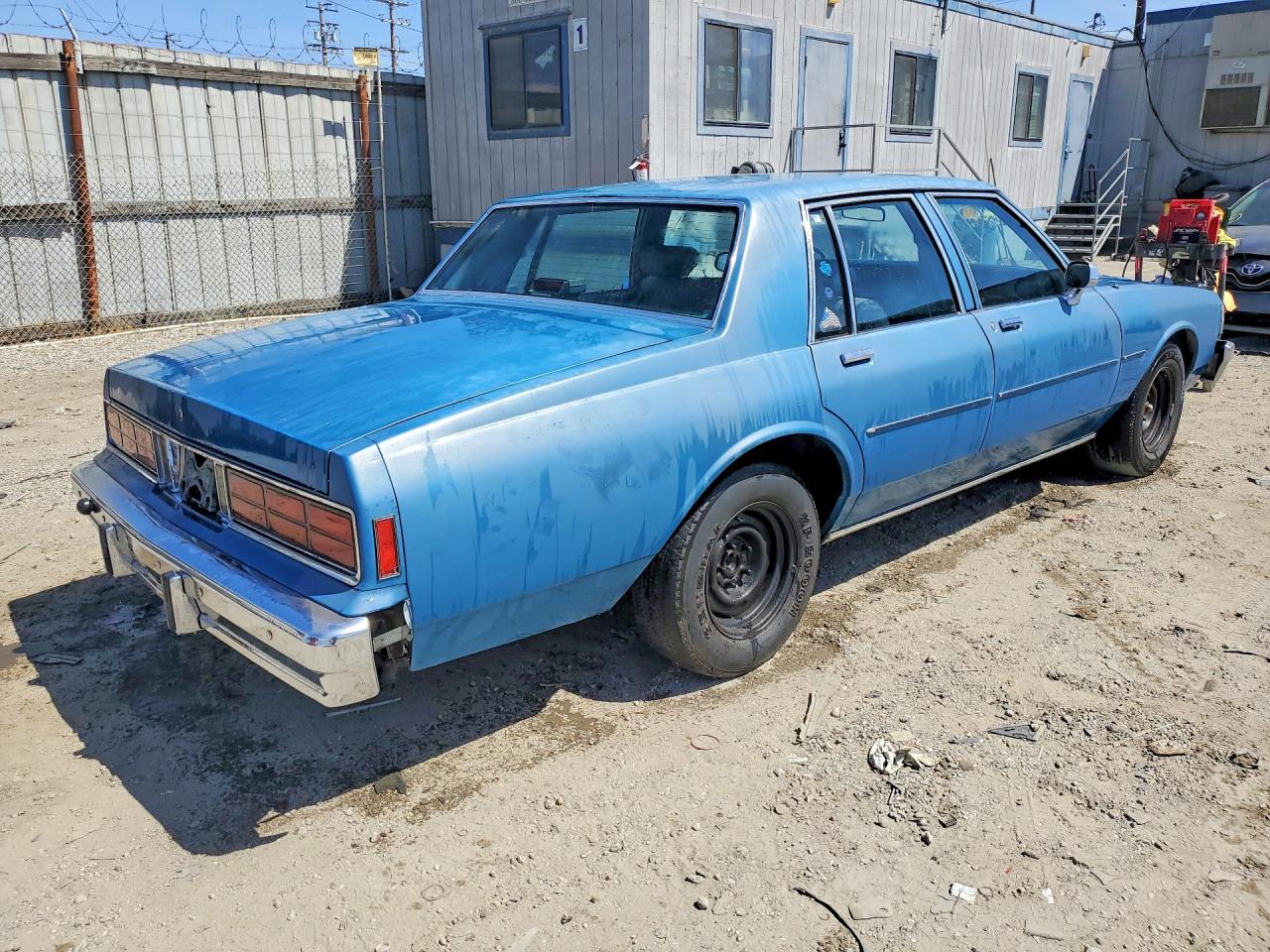 1989 Chevrolet Caprice Blue vin: 1G1BL5176KR200283
