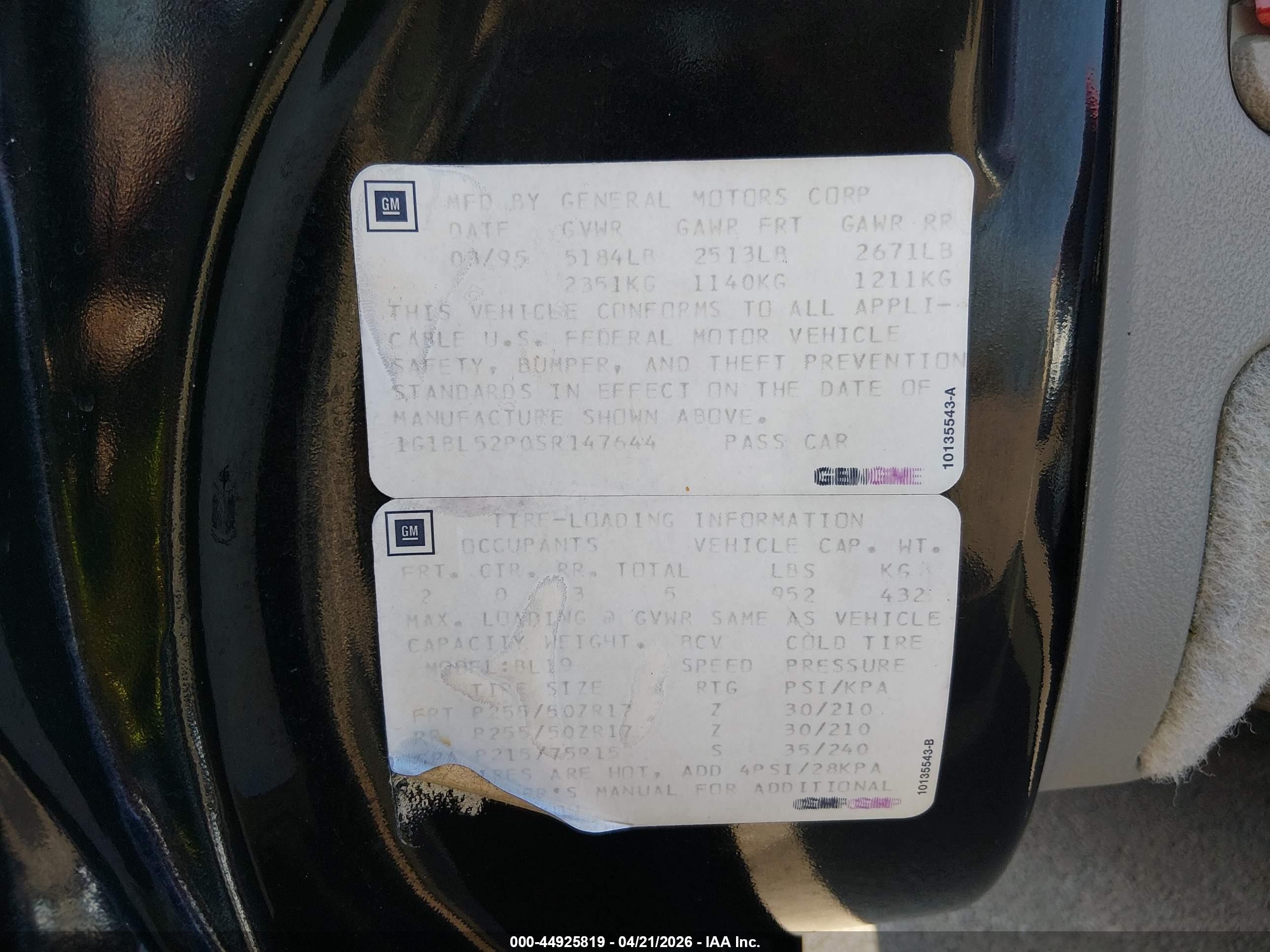 1995 Chevrolet Caprice / Impala Classic Ss Black vin: 1G1BL52P0SR147644
