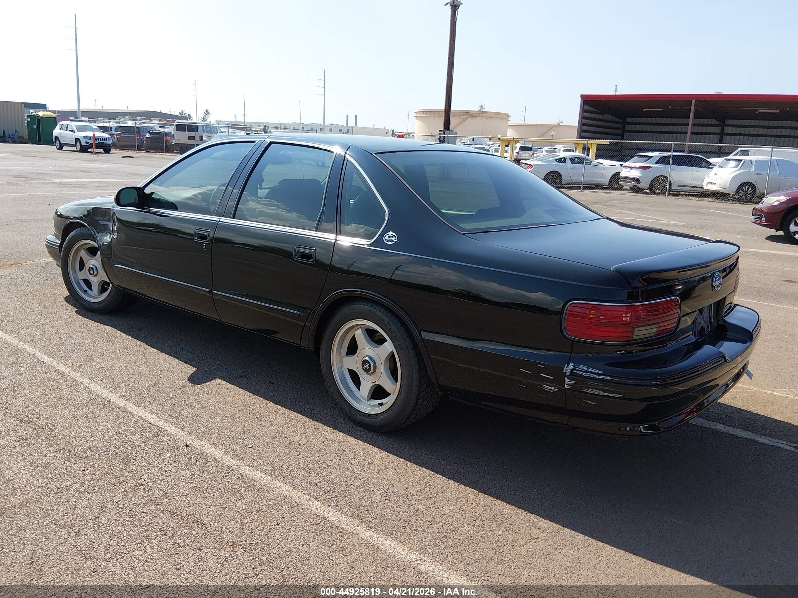 1995 Chevrolet Caprice / Impala Classic Ss Black vin: 1G1BL52P0SR147644