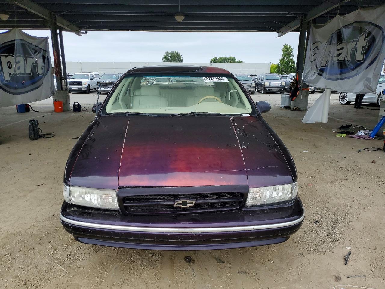 1995 Chevrolet Caprice / Impala Classic Ss Purple vin: 1G1BL52P2SR168317