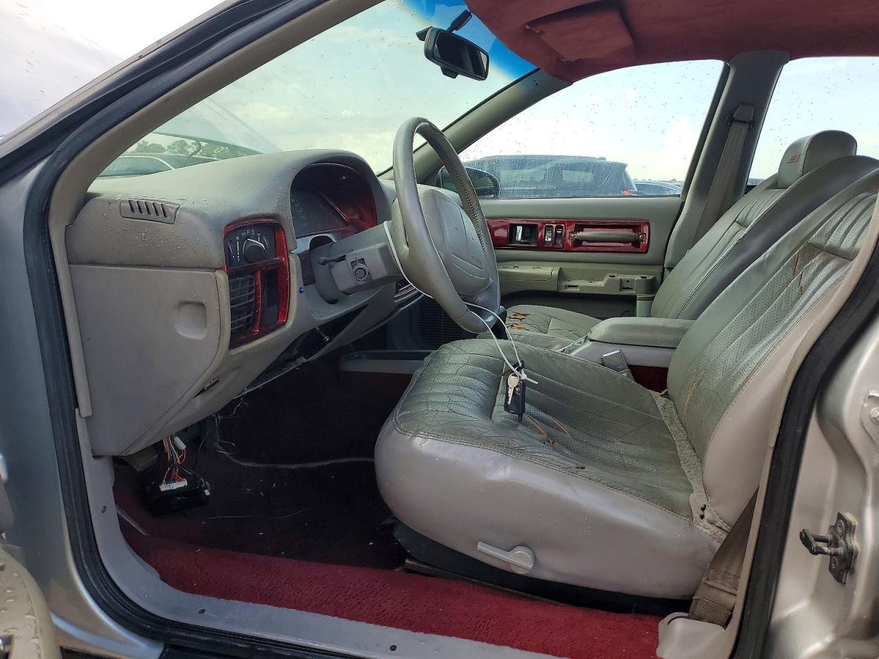 1995 Chevrolet Caprice / Impala Classic Ss Серебряный vin: 1G1BL52P2SR173792