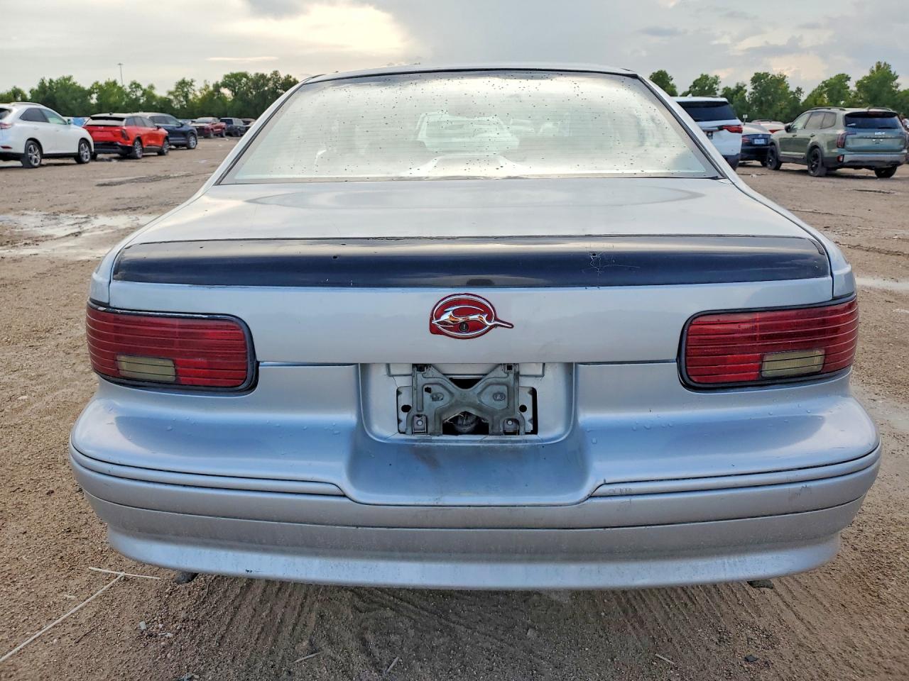 1995 Chevrolet Caprice / Impala Classic Ss Серебряный vin: 1G1BL52P2SR173792