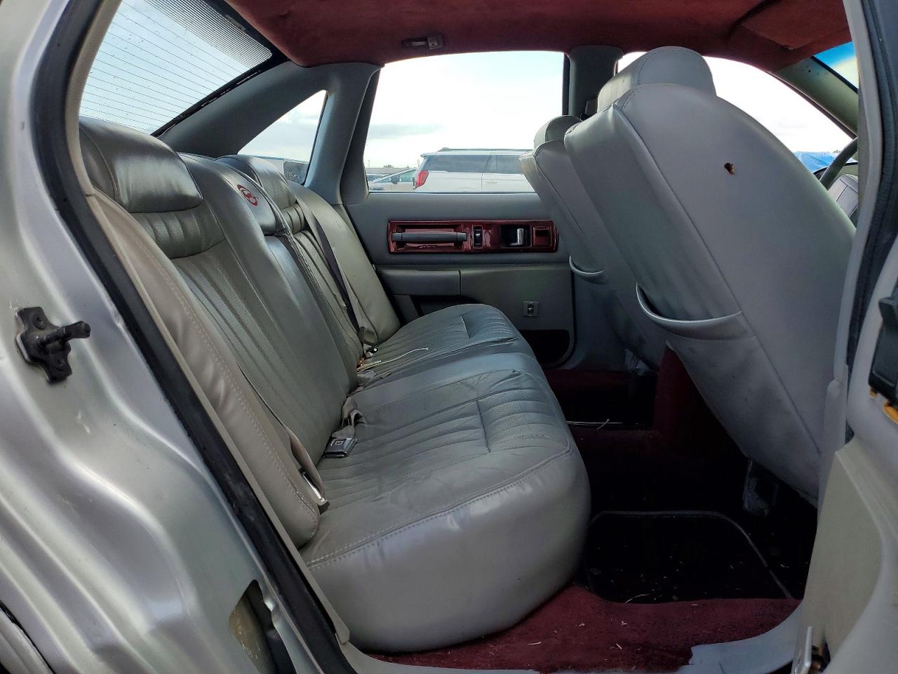 1995 Chevrolet Caprice / Impala Classic Ss Серебряный vin: 1G1BL52P2SR173792