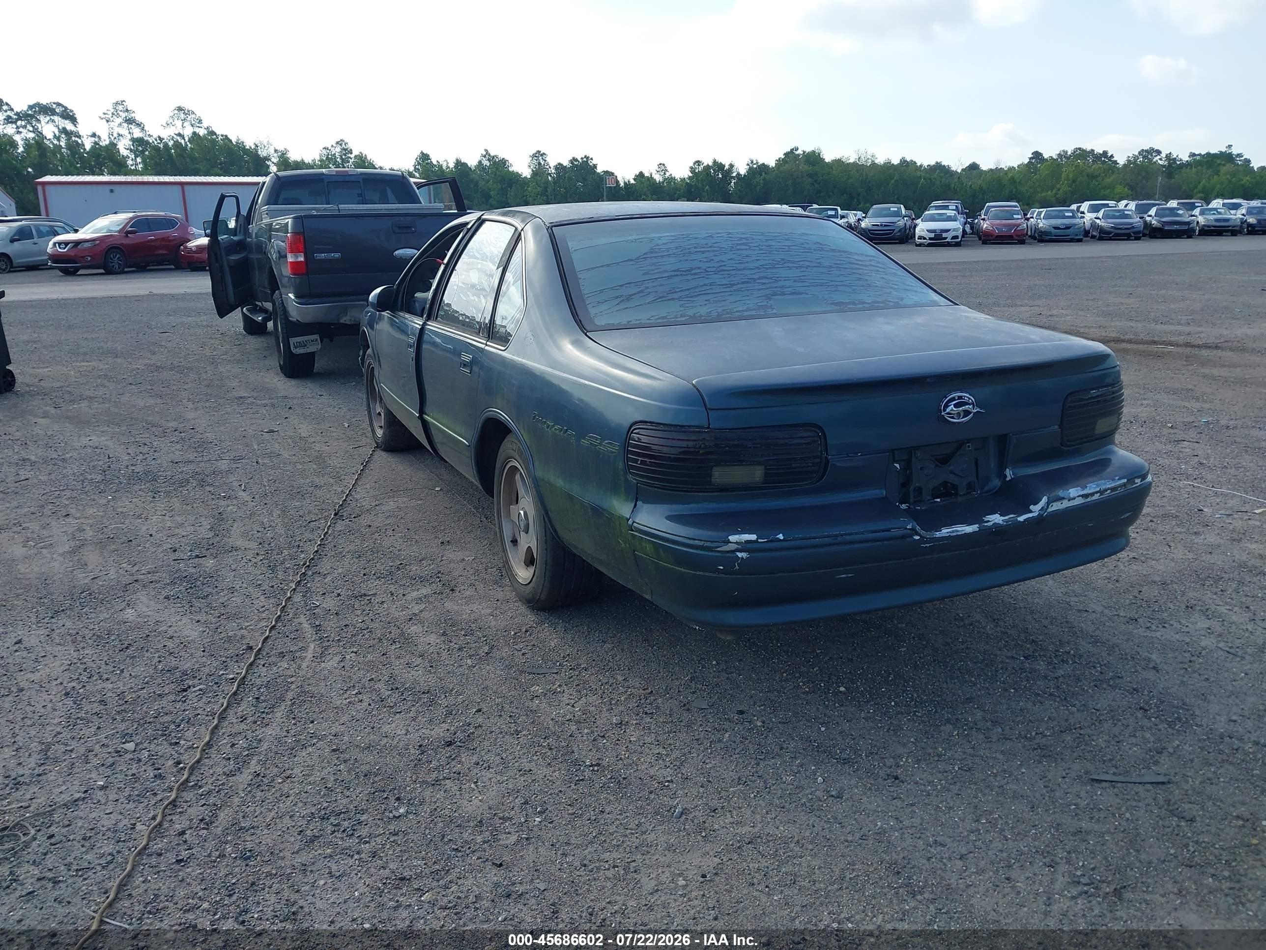1996 Chevrolet Caprice / Impala Classic Ss Teal vin: 1G1BL52P3TR104286