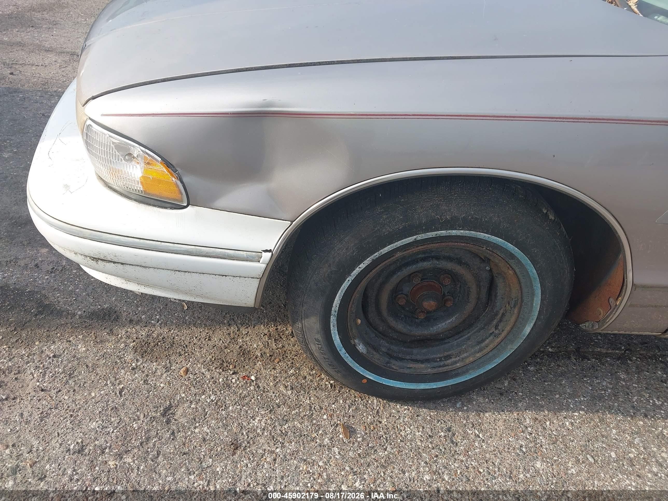 1996 Chevrolet Caprice / Impala Classic Ss Gray vin: 1G1BL52P3TR155187