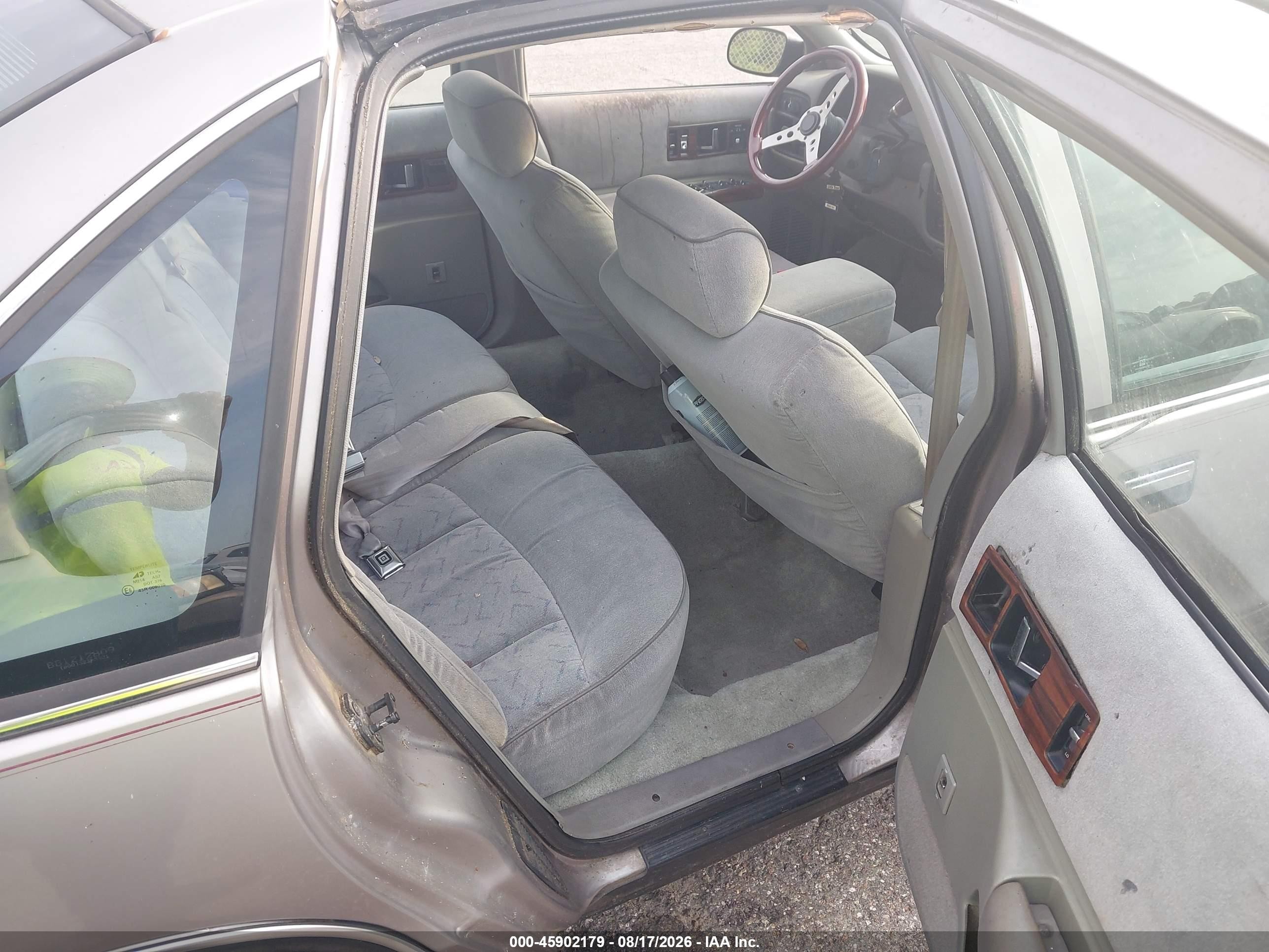 1996 Chevrolet Caprice / Impala Classic Ss Gray vin: 1G1BL52P3TR155187