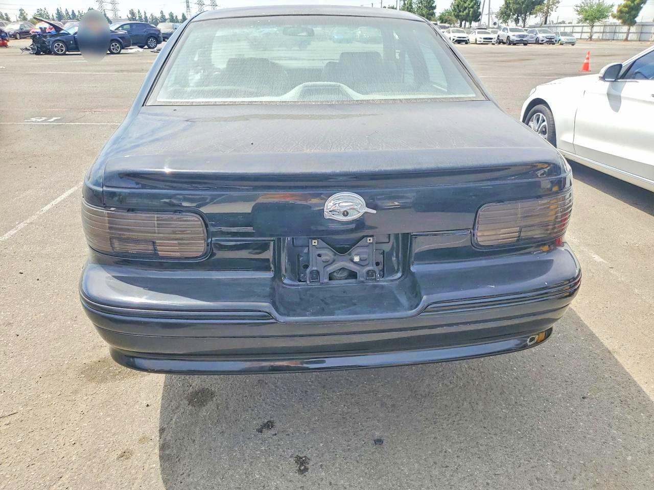 1996 Chevrolet Caprice / Impala Classic Ss Black vin: 1G1BL52P3TR174516