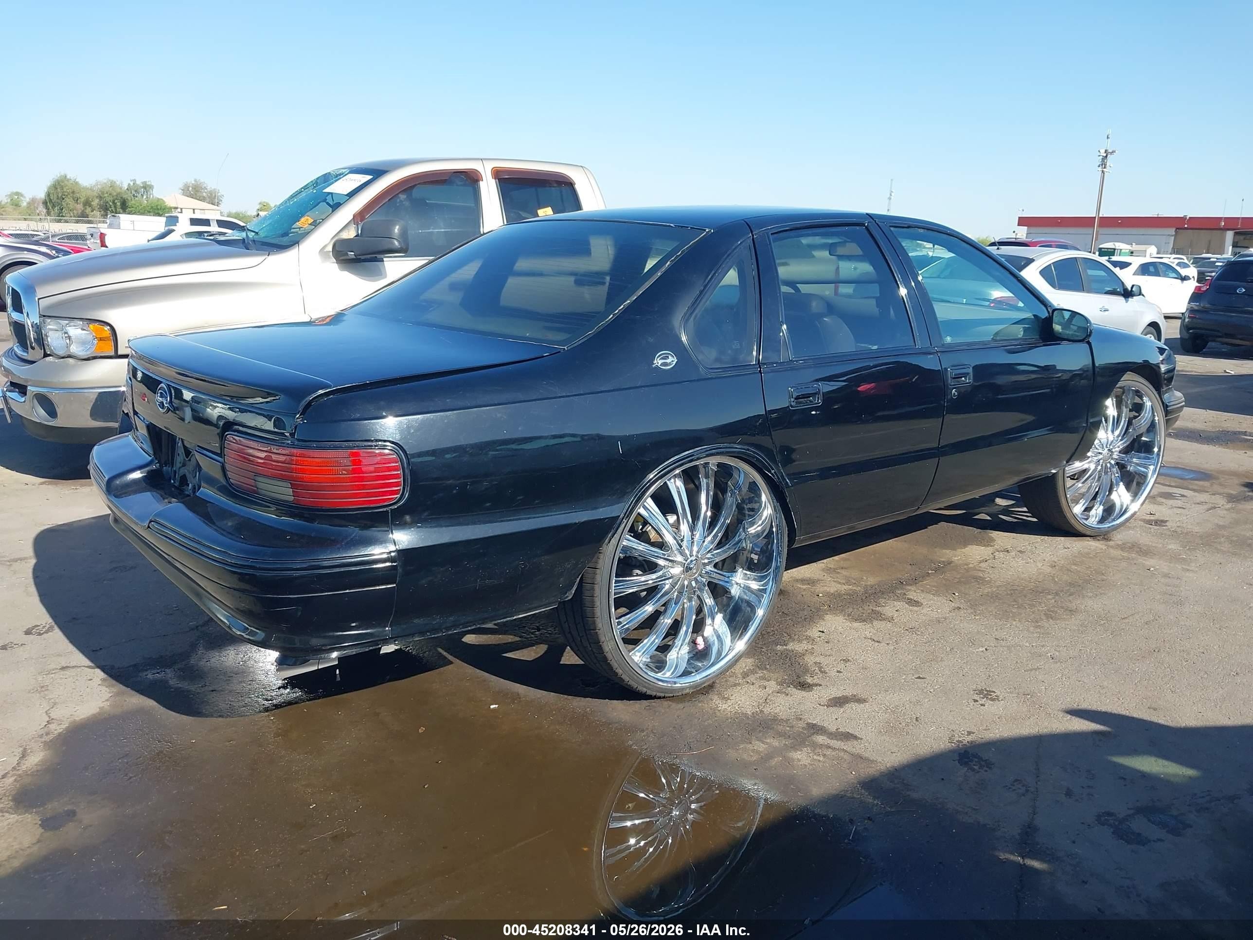 1995 Chevrolet Caprice / Impala Classic Ss Black vin: 1G1BL52P4SR174734