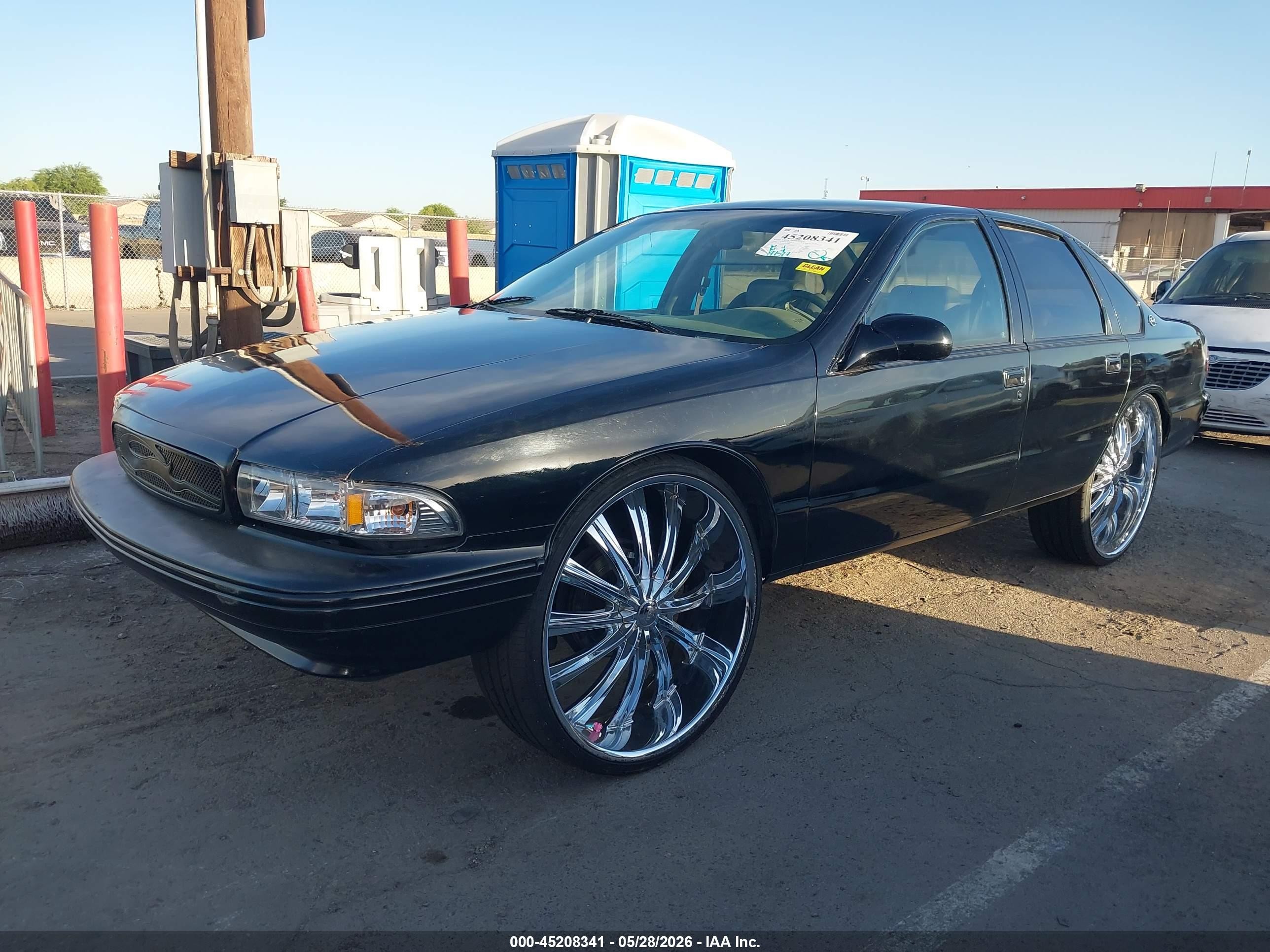 1995 Chevrolet Caprice / Impala Classic Ss Black vin: 1G1BL52P4SR174734