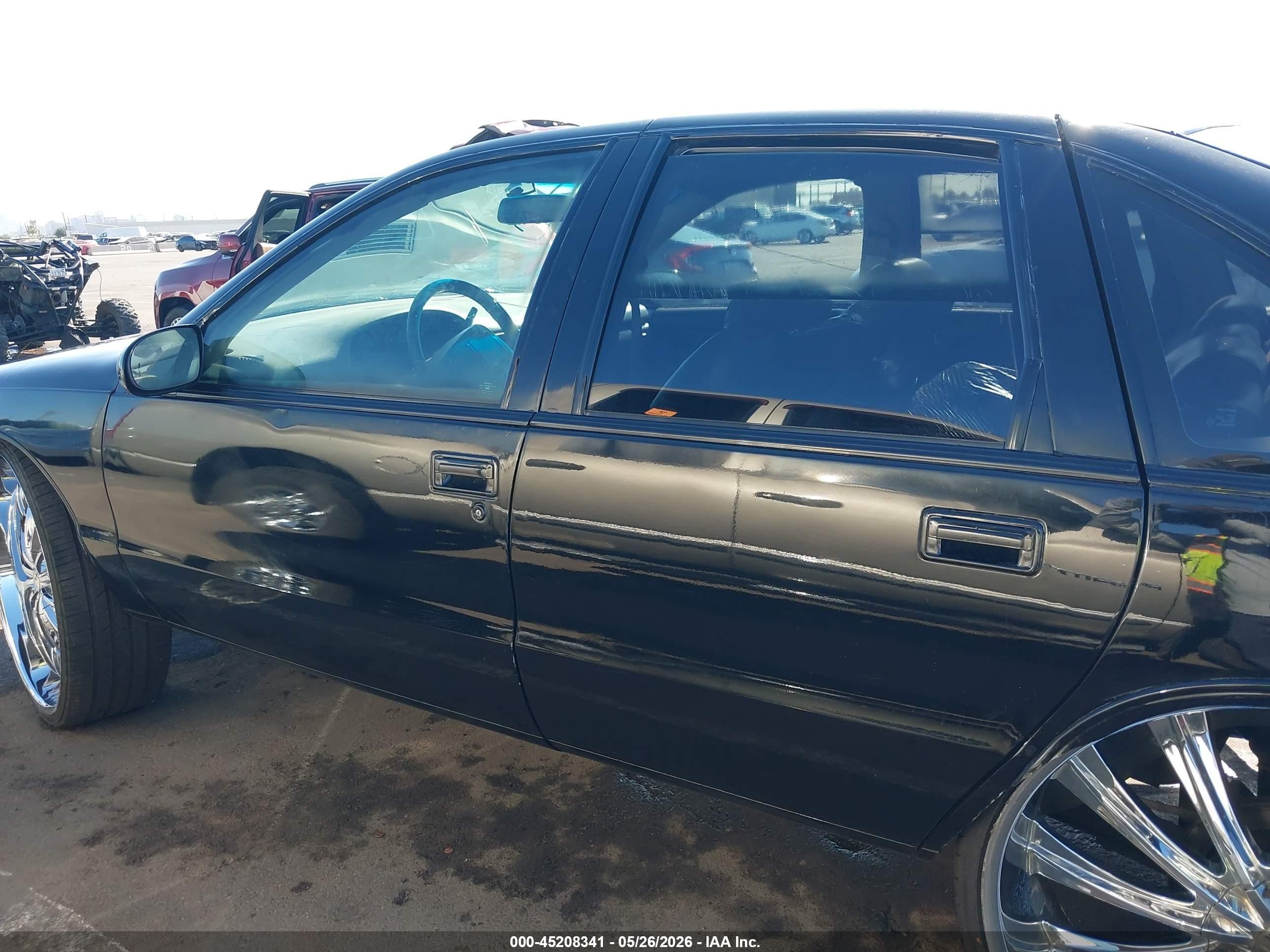 1995 Chevrolet Caprice / Impala Classic Ss Black vin: 1G1BL52P4SR174734
