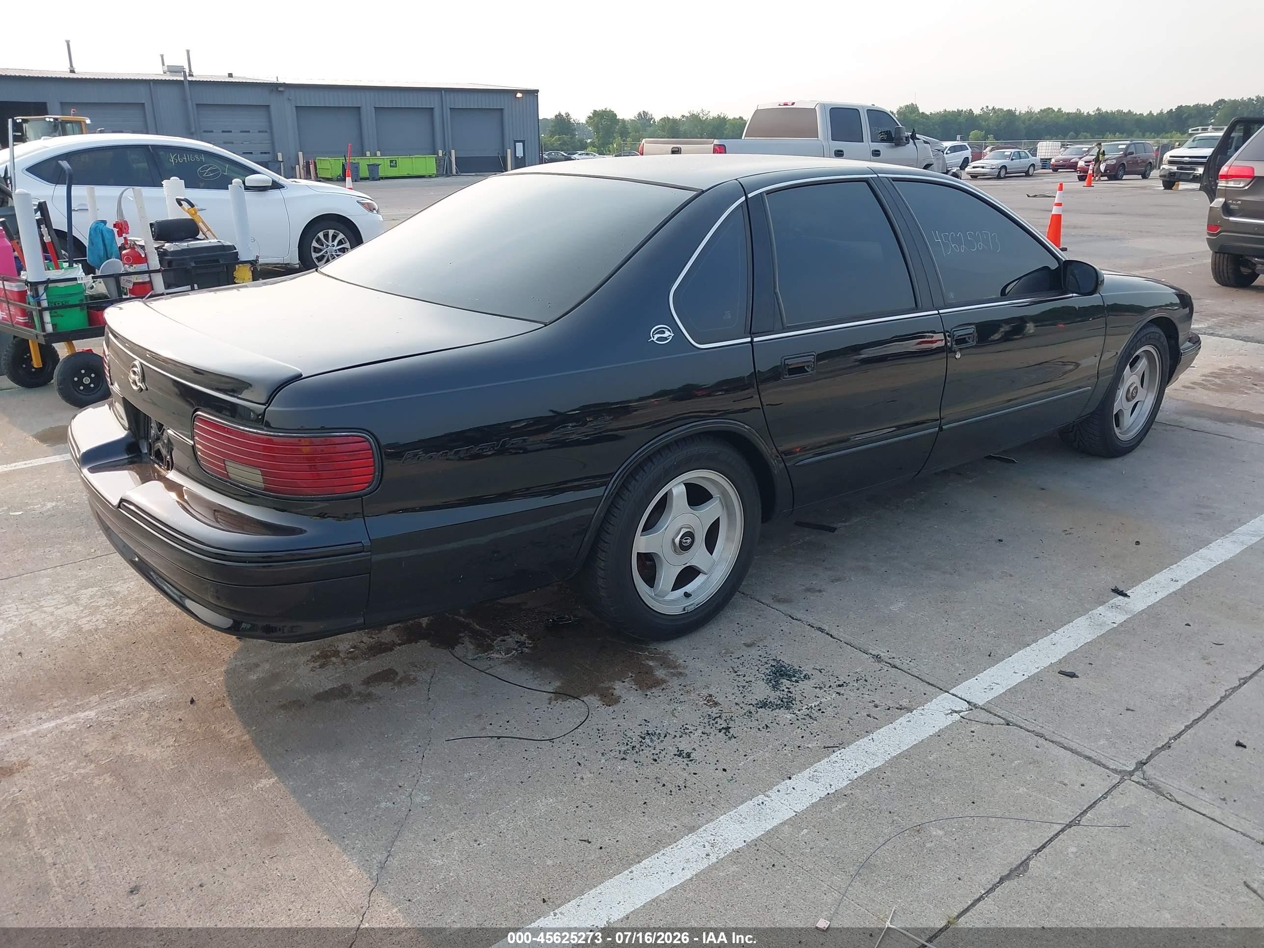 1996 Chevrolet Caprice / Impala Classic Ss Black vin: 1G1BL52P4TR104572