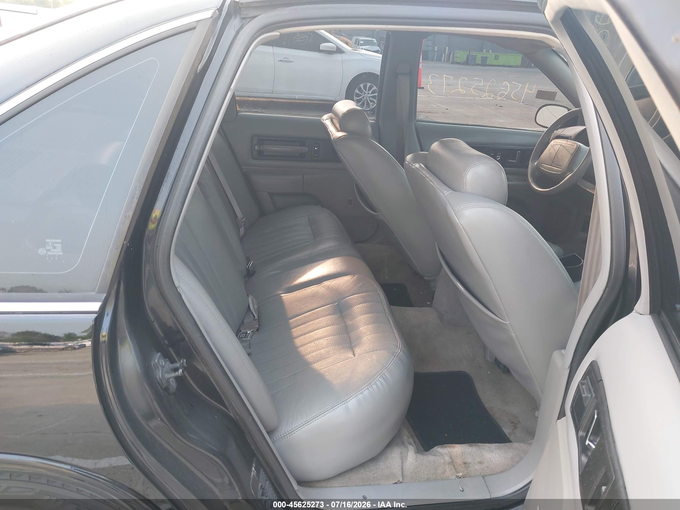 1996 Chevrolet Caprice / Impala Classic Ss Black vin: 1G1BL52P4TR104572