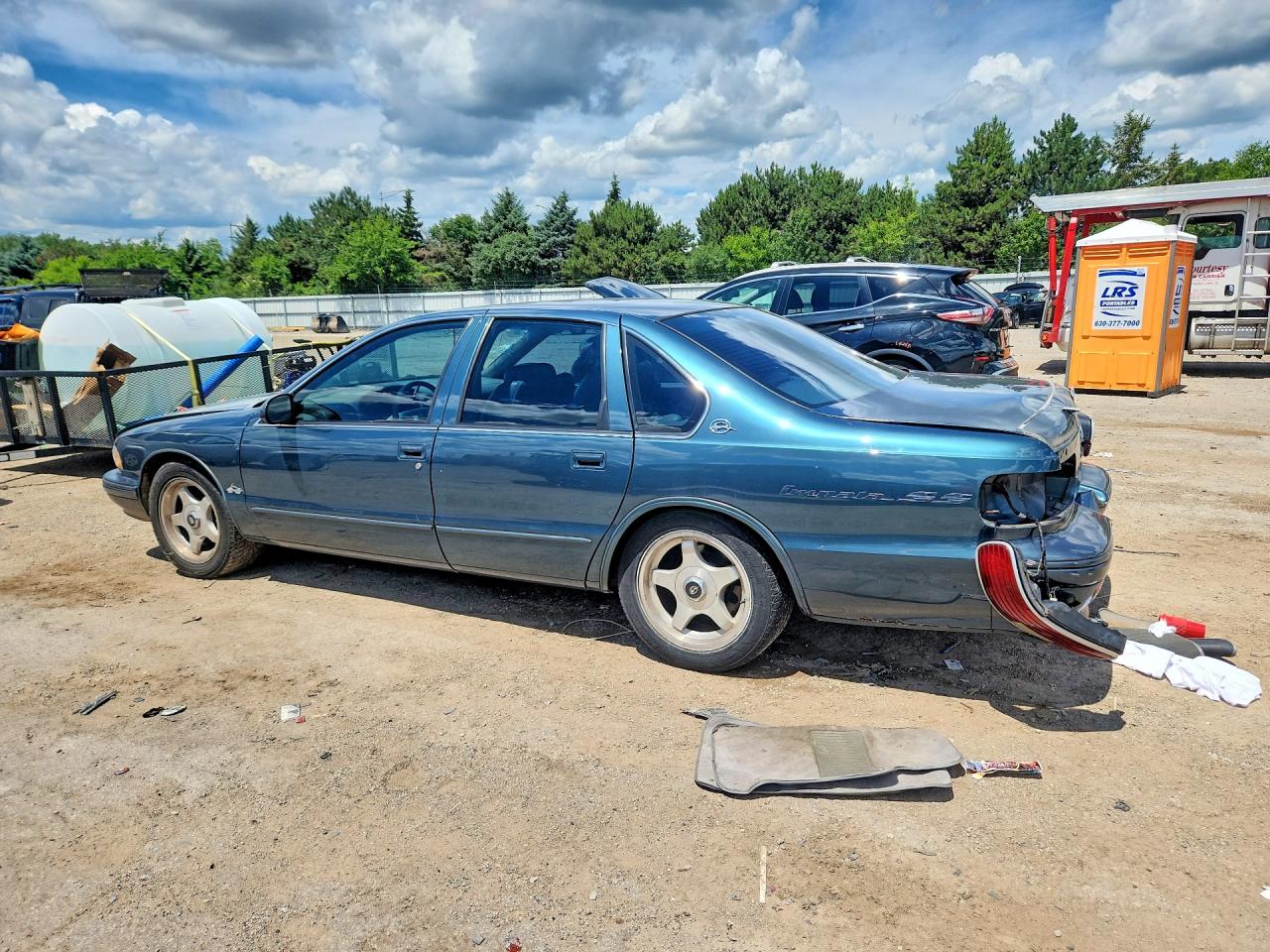 1995 Chevrolet Caprice / Impala Classic Ss Teal vin: 1G1BL52P5SR135117