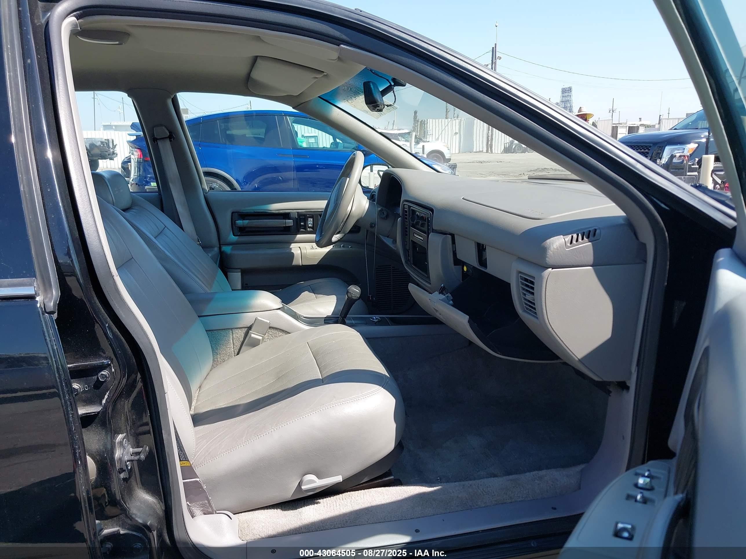 1996 Chevrolet Caprice / Impala Classic Ss Черный vin: 1G1BL52P7TR183171