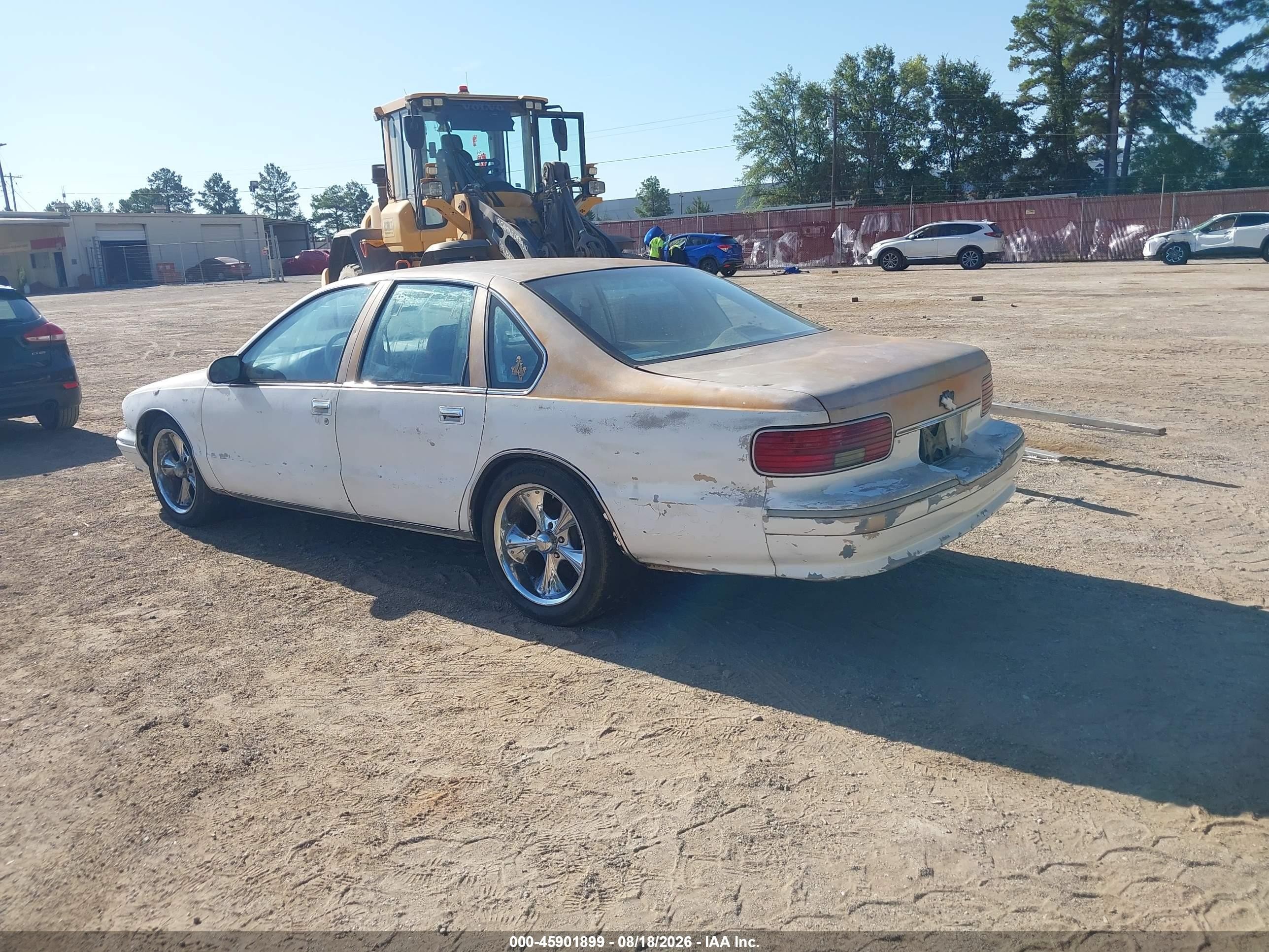 1996 Chevrolet Caprice / Impala Classic Ss White vin: 1G1BL52P8TR129846