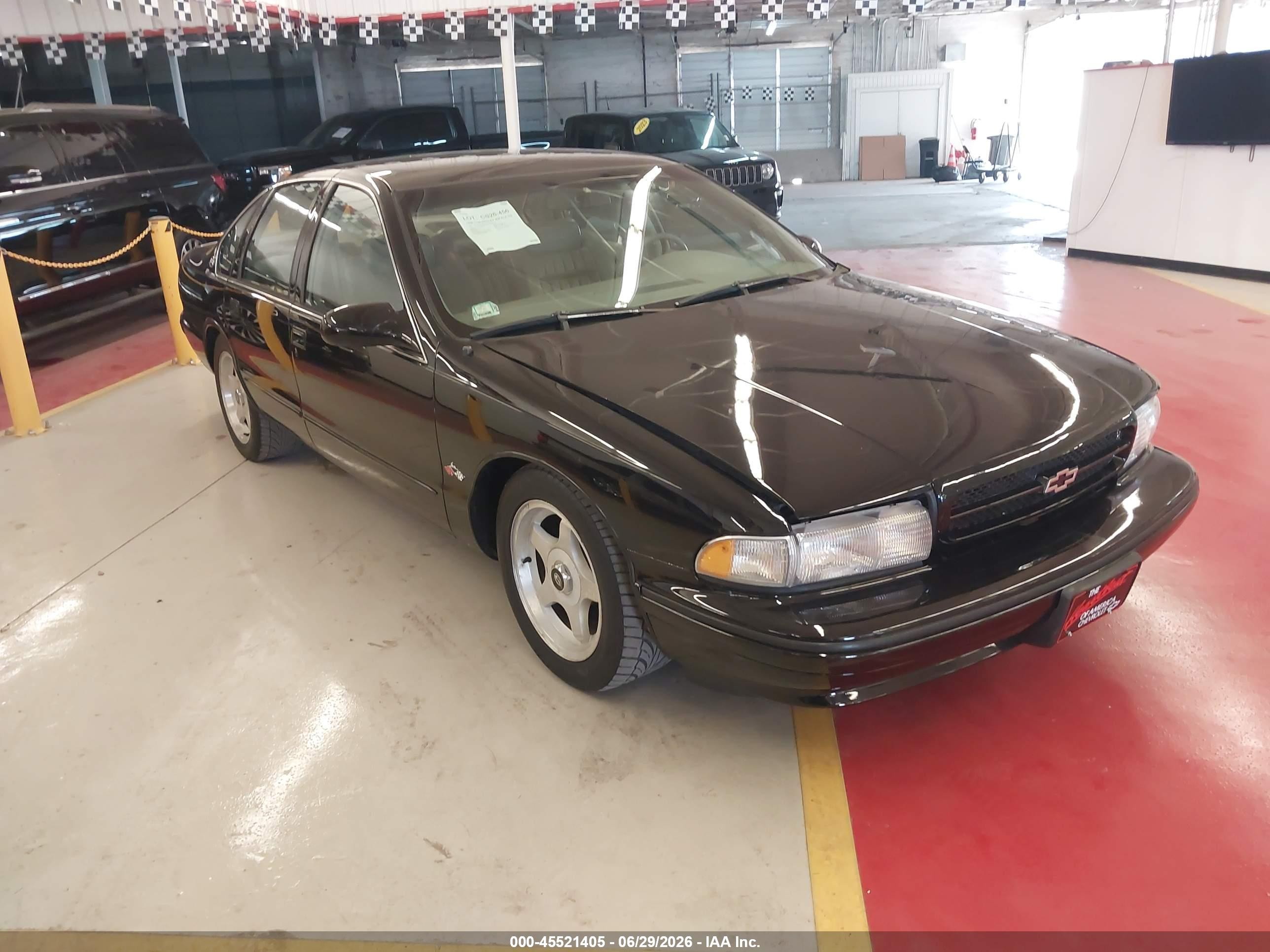 1996 Chevrolet Caprice / Impala Classic Ss Black vin: 1G1BL52P8TR191652
