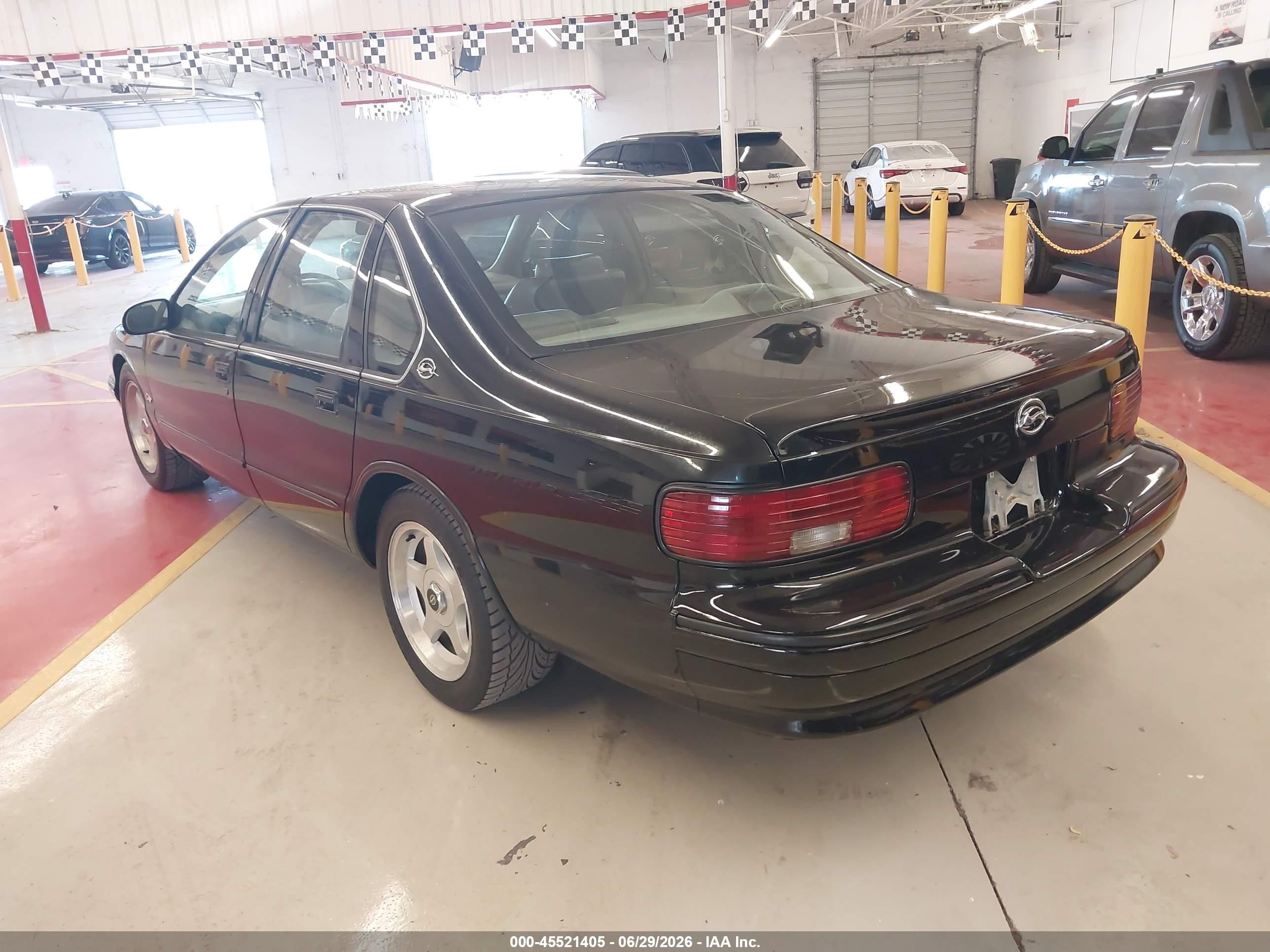 1996 Chevrolet Caprice / Impala Classic Ss Black vin: 1G1BL52P8TR191652