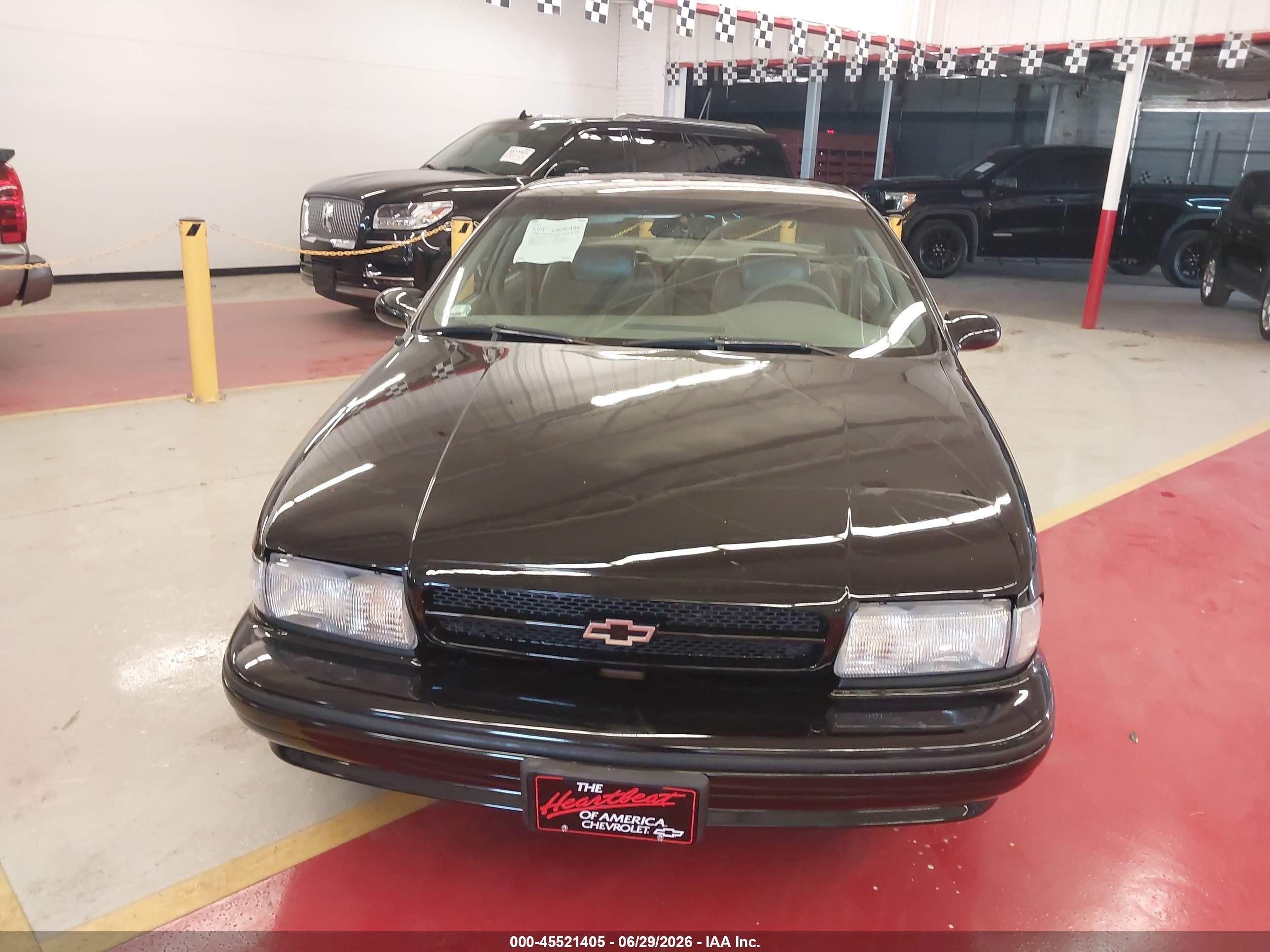 1996 Chevrolet Caprice / Impala Classic Ss Black vin: 1G1BL52P8TR191652