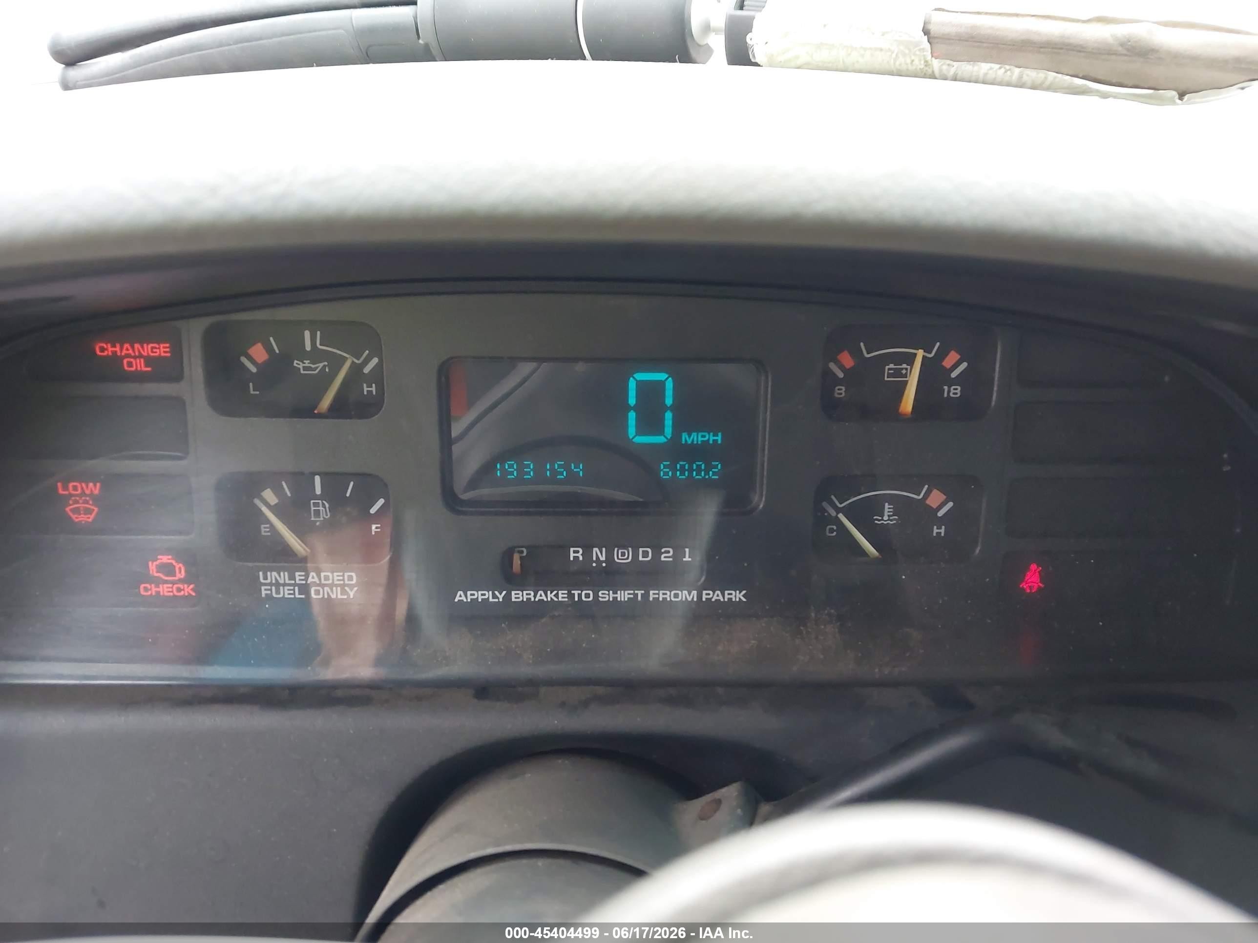 1995 Chevrolet Caprice / Impala Classic Ss Burgundy vin: 1G1BL52P9SR133807