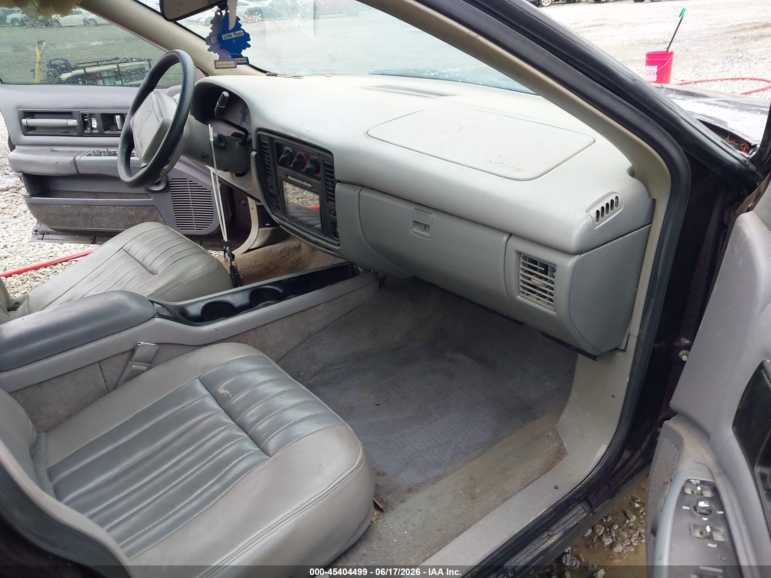 1995 Chevrolet Caprice / Impala Classic Ss Burgundy vin: 1G1BL52P9SR133807