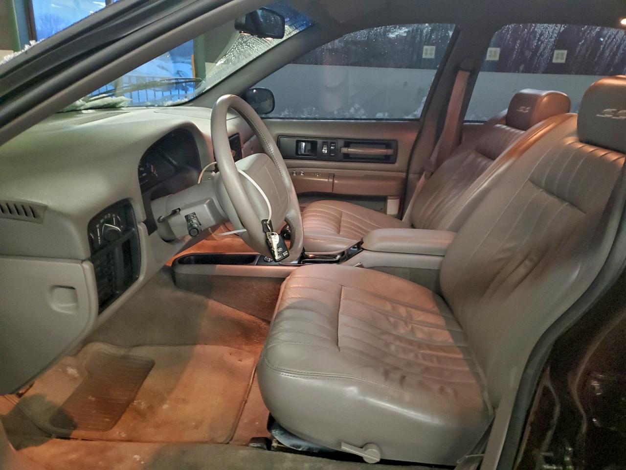 1996 Chevrolet Caprice / Impala Classic Ss Бордовый vin: 1G1BL52P9TR148888