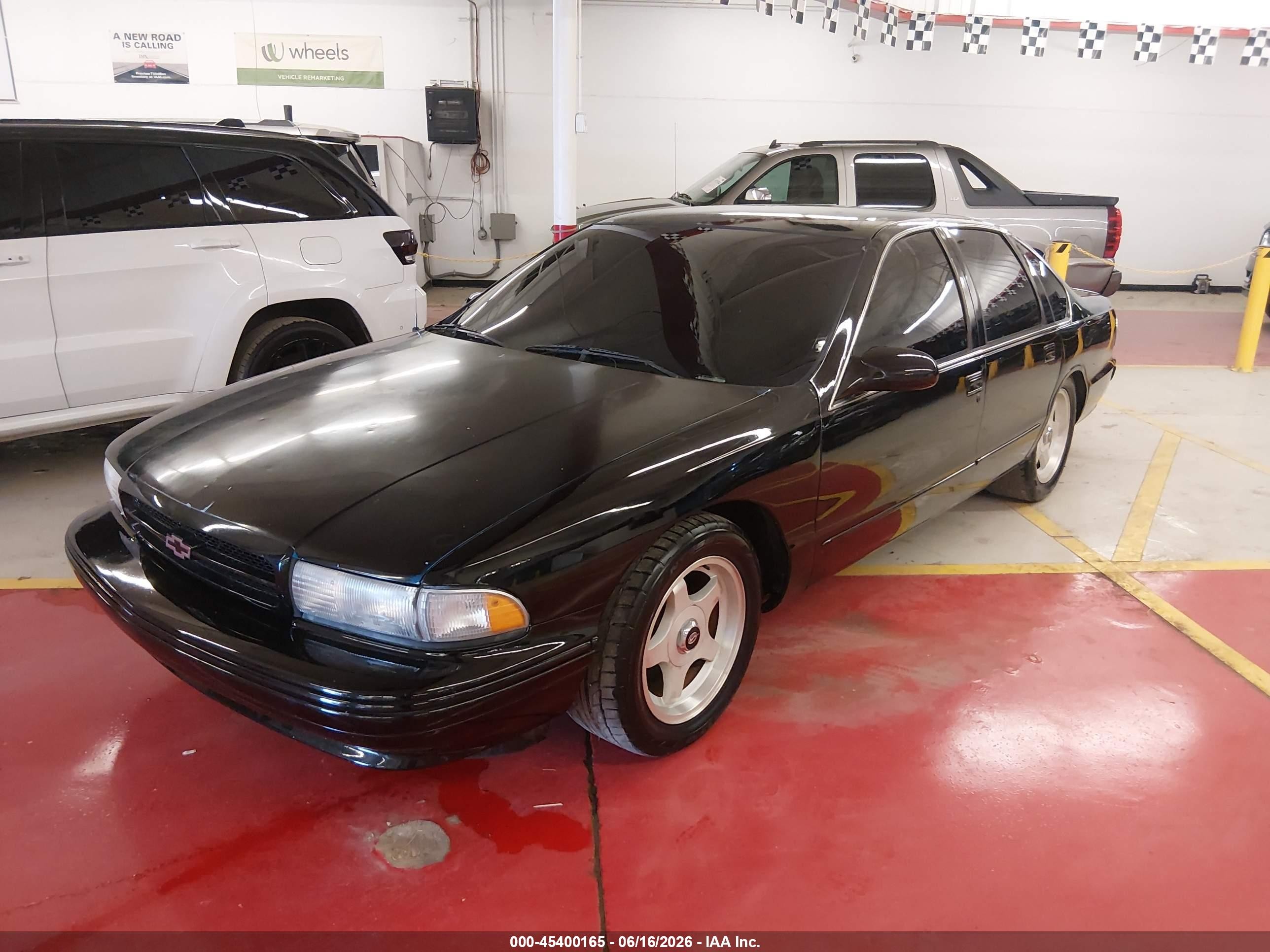 1996 Chevrolet Caprice / Impala Classic Ss Black vin: 1G1BL52PXTR144185