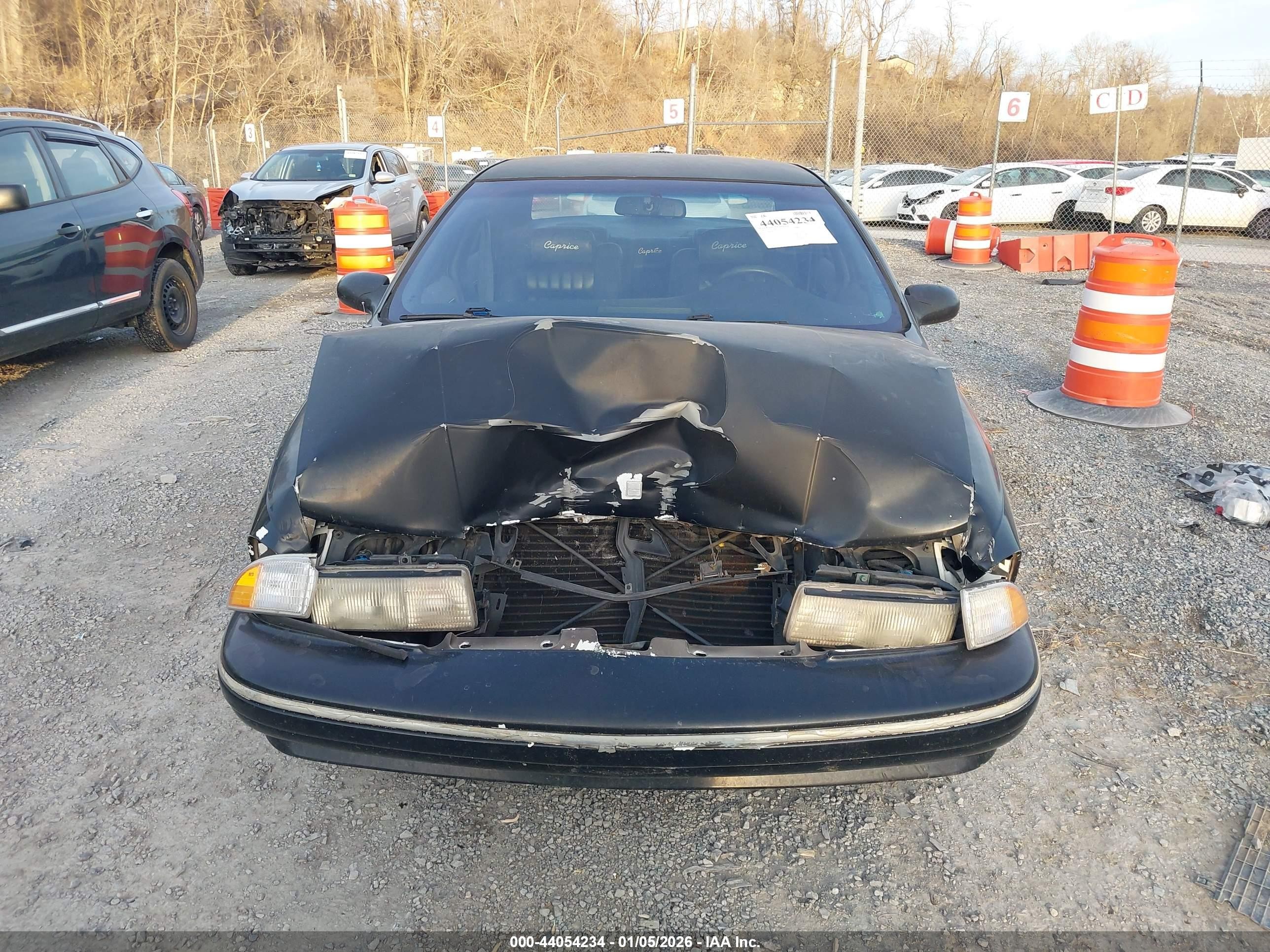 1996 Chevrolet Caprice Classic Black vin: 1G1BL52W1TR102284