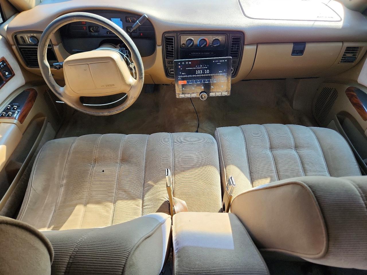1994 Chevrolet Caprice Classic Tan vin: 1G1BL52W2RR154242
