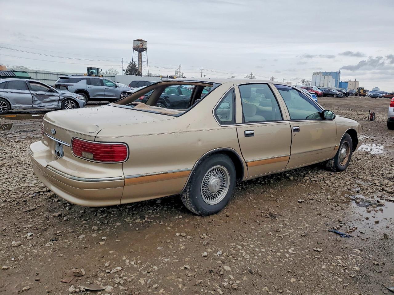1996 Chevrolet Caprice Classic Tan vin: 1G1BL52W3TR192375