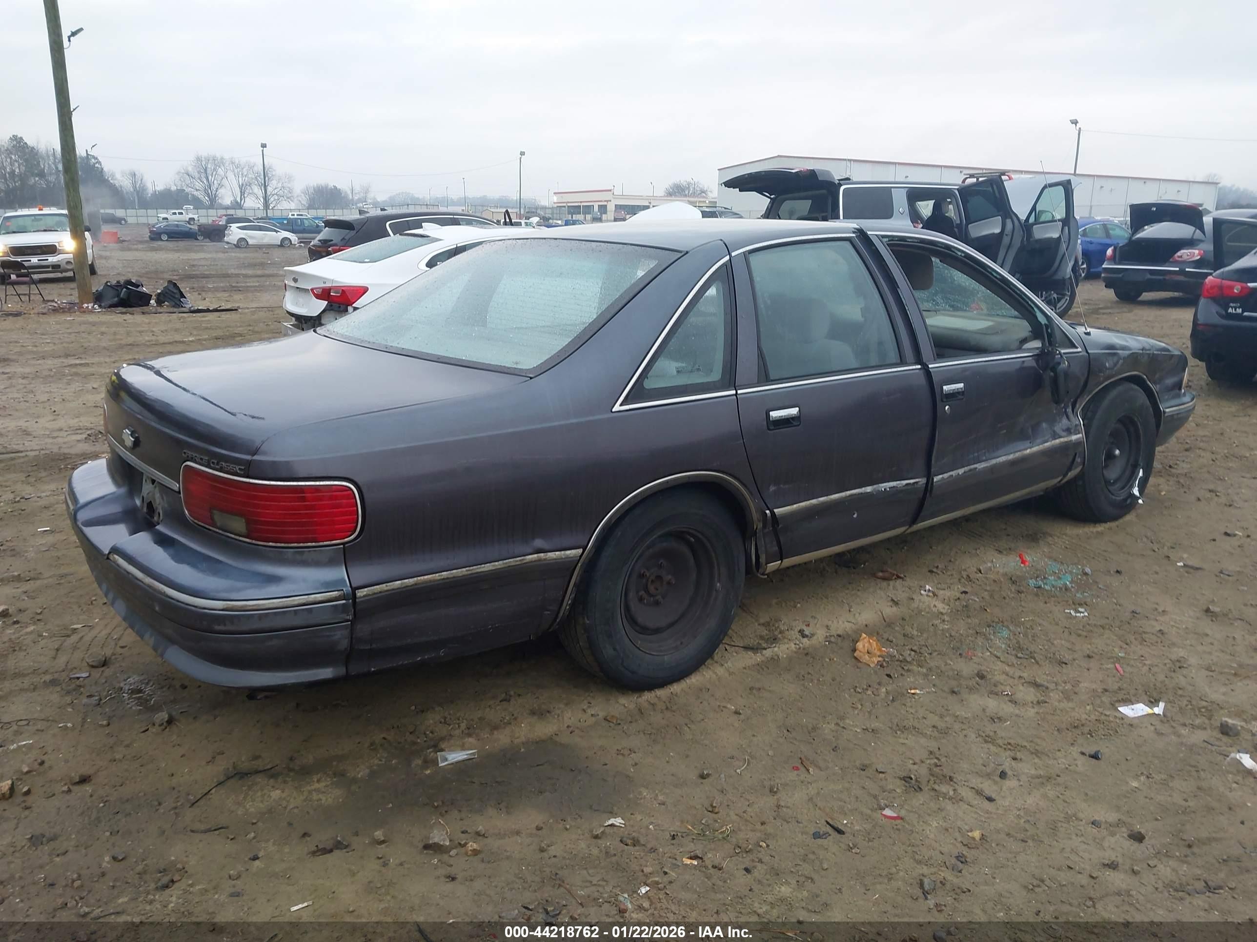 1994 Chevrolet Caprice Classic Gray vin: 1G1BL52W6RR157516