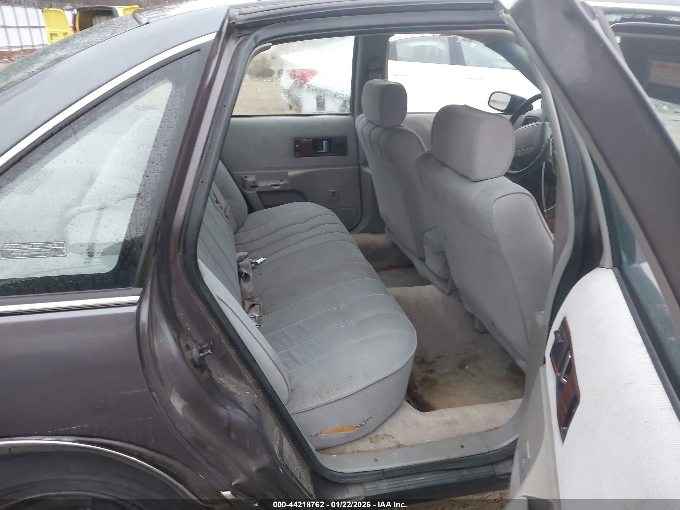 1994 Chevrolet Caprice Classic Gray vin: 1G1BL52W6RR157516
