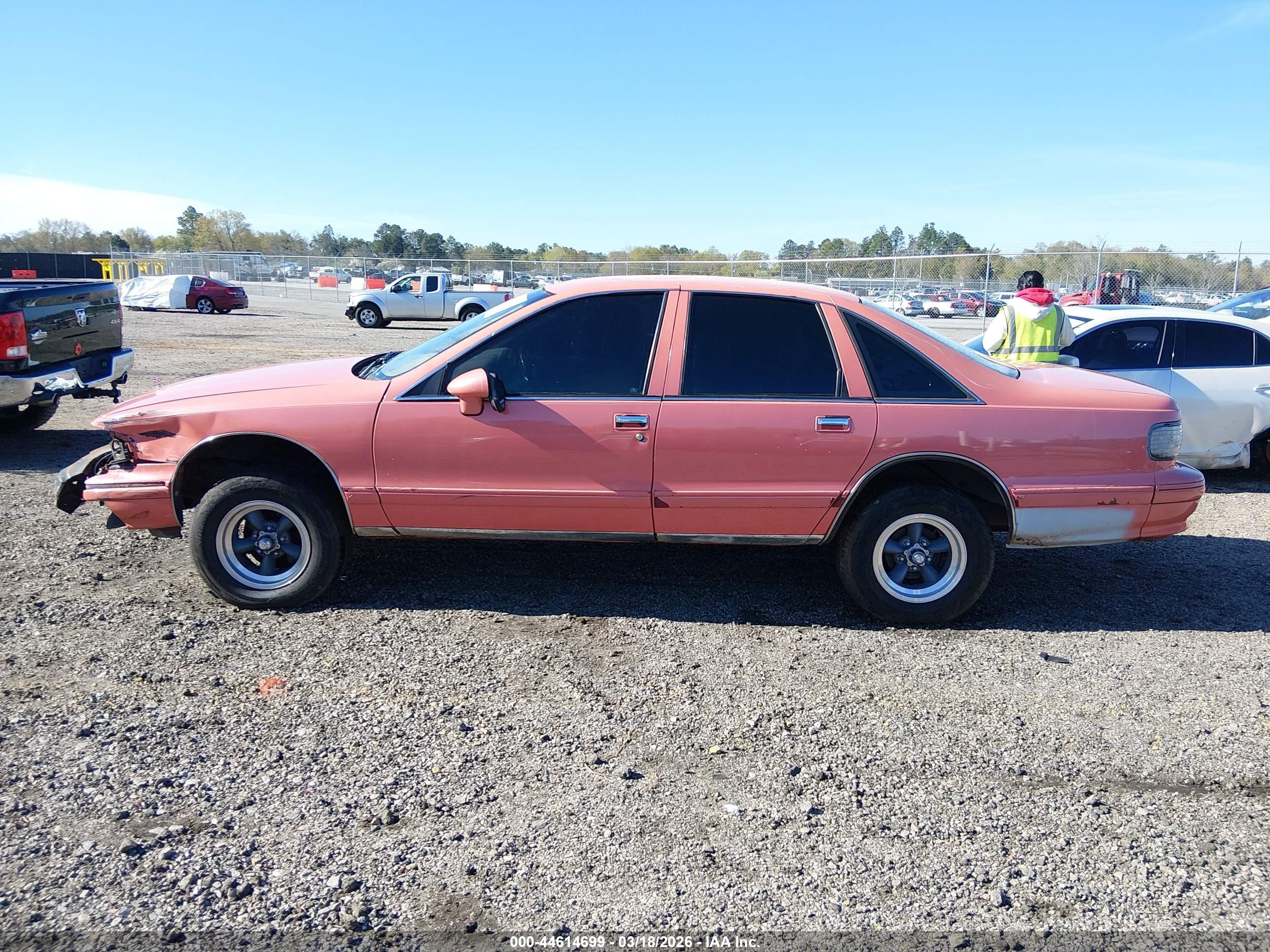 1993 Chevrolet Caprice Classic Красный vin: 1G1BL53E9PR131396