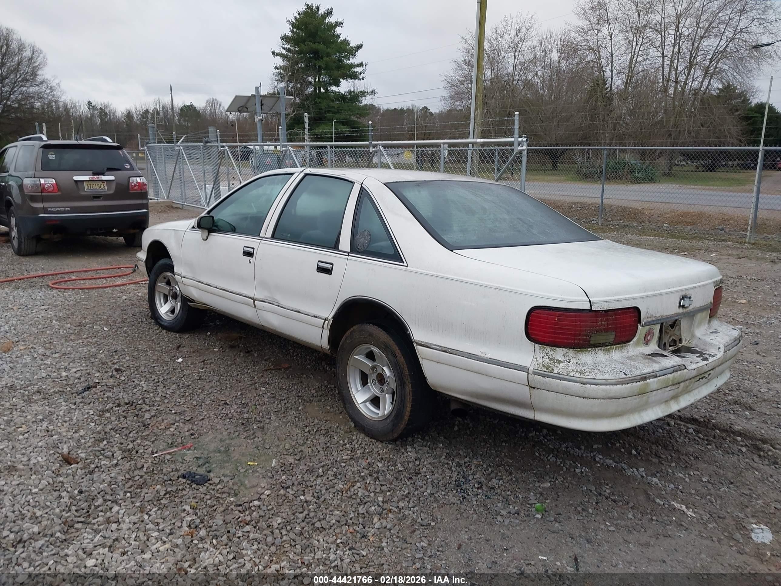 1993 Chevrolet Caprice Classic White vin: 1G1BL53EXPW100529